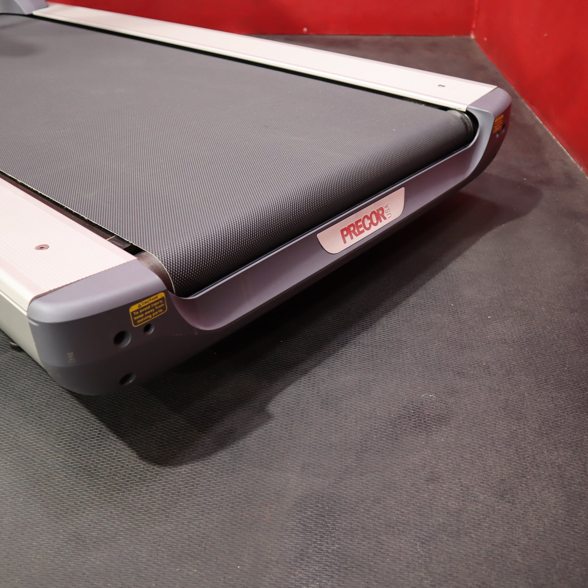 Precor 932i Treadmill (Remanufactured)