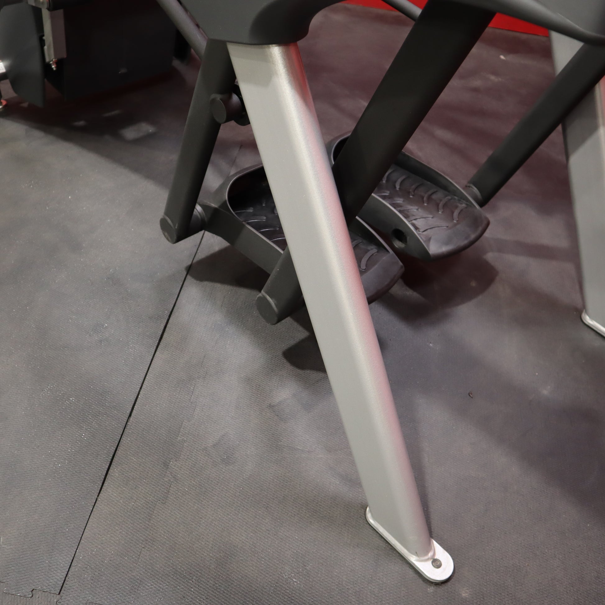 Cybex 626AT Arc Trainer (Remanufactured)