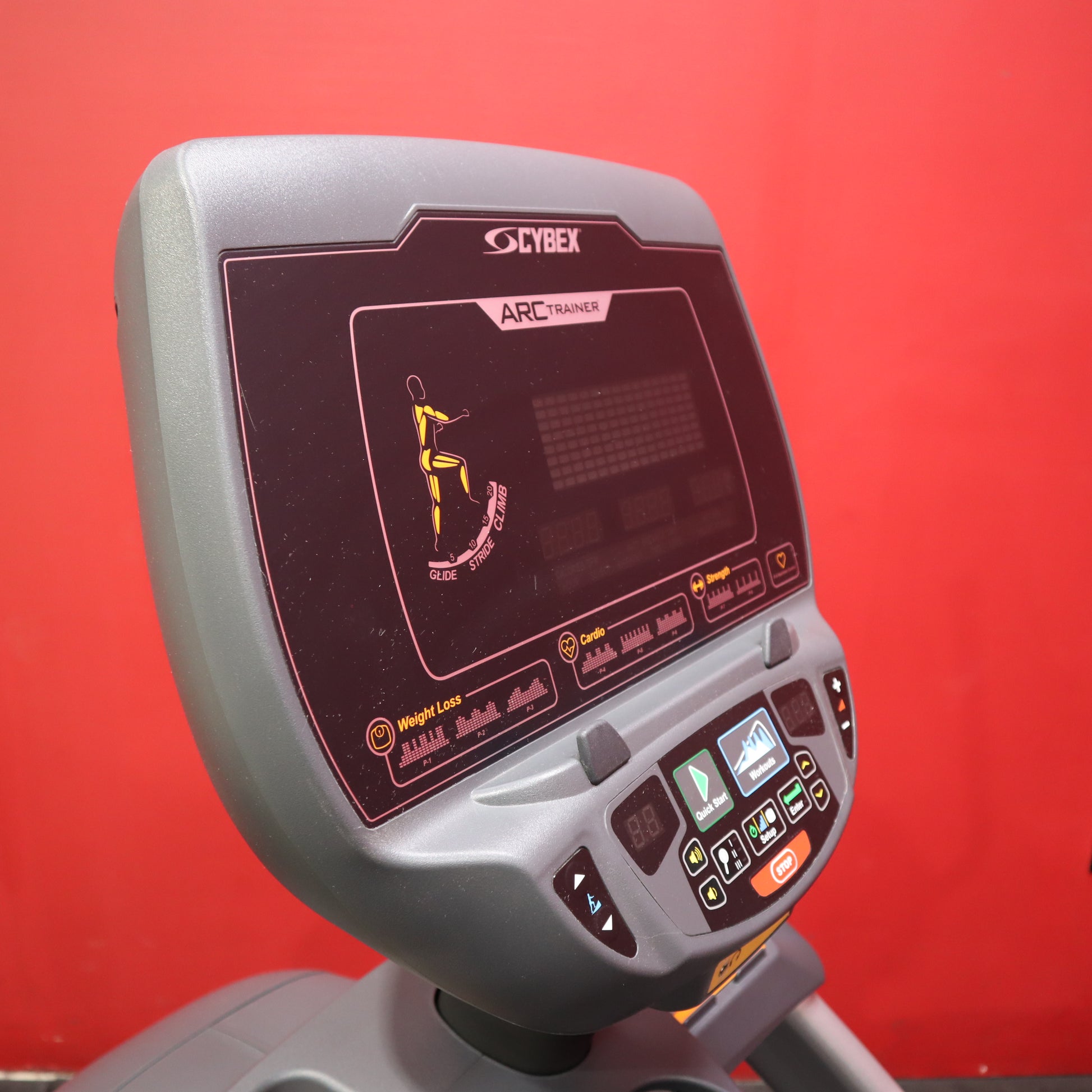 Cybex 626AT Arc Trainer (Remanufactured)