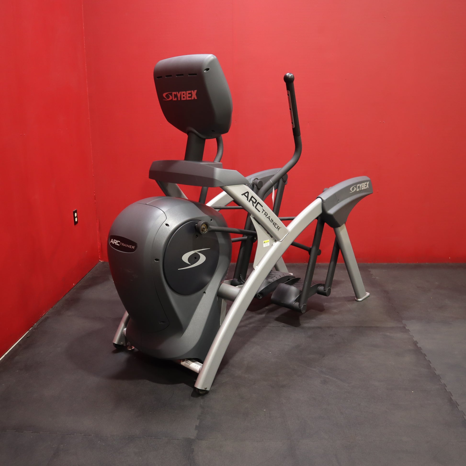 Cybex 626AT Arc Trainer (Remanufactured)