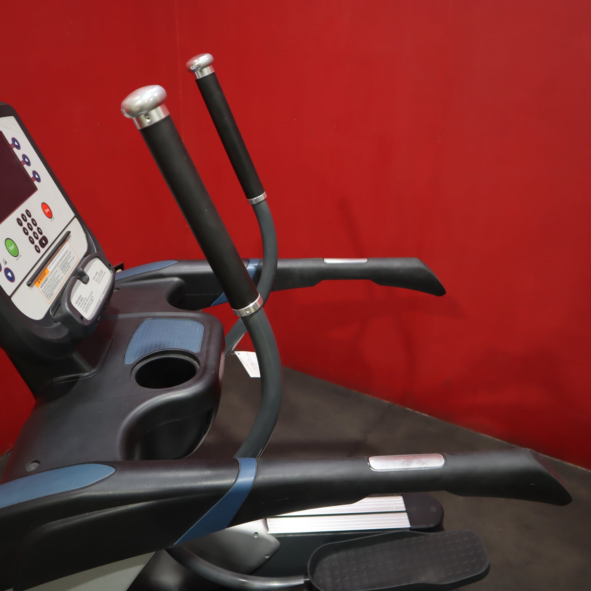 True Fitness XCS900 Elliptical Trainer (Remanufactured)