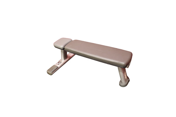 Life Fitness Signature Series Flat Bench (Remanufactured)