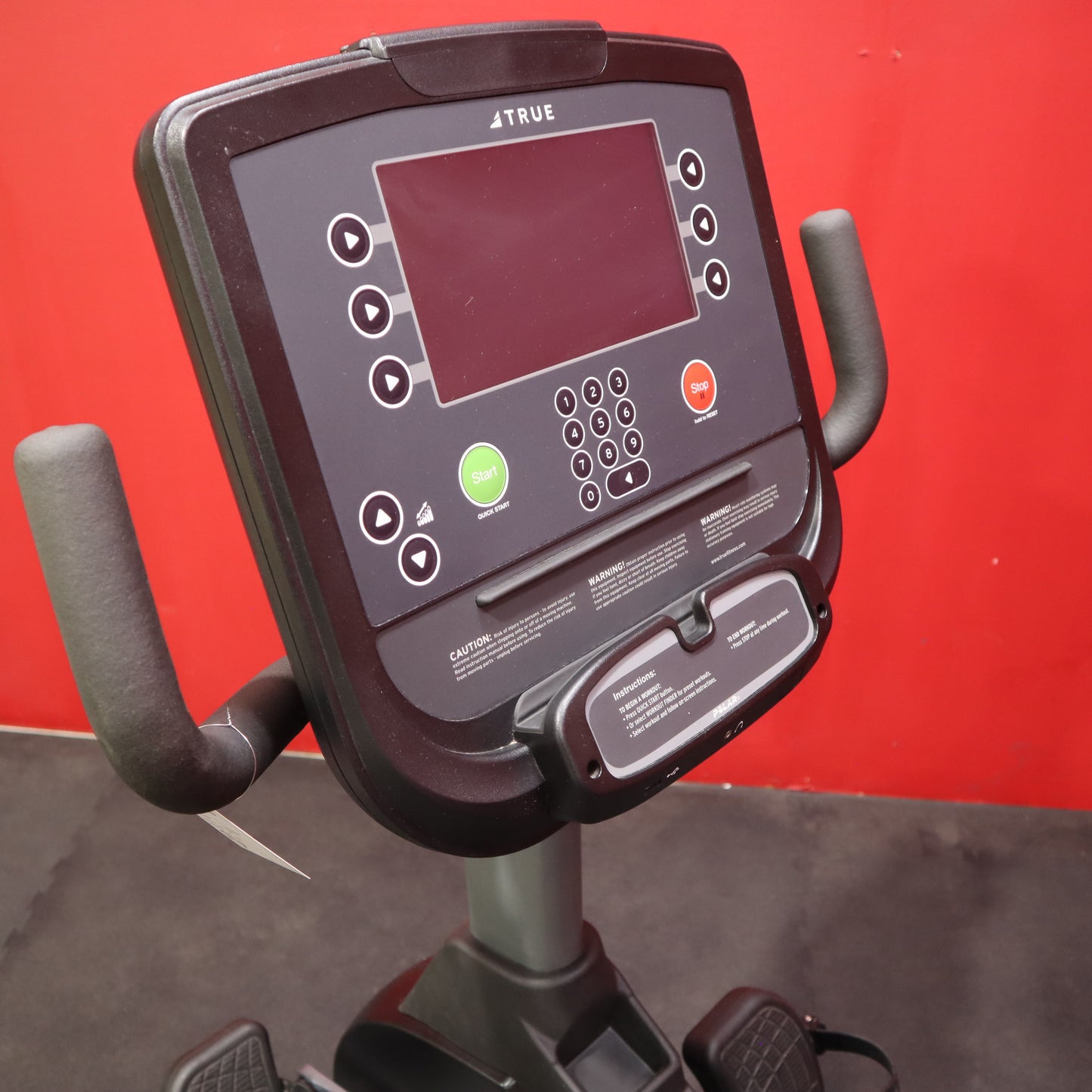 True Fitness 900 Recumbent Bike (Refurbished)