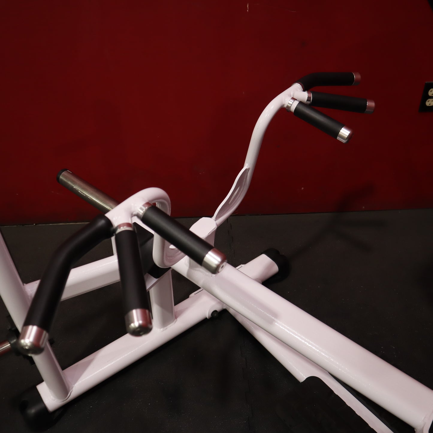Atlantis T-Bar Row (Refurbished)