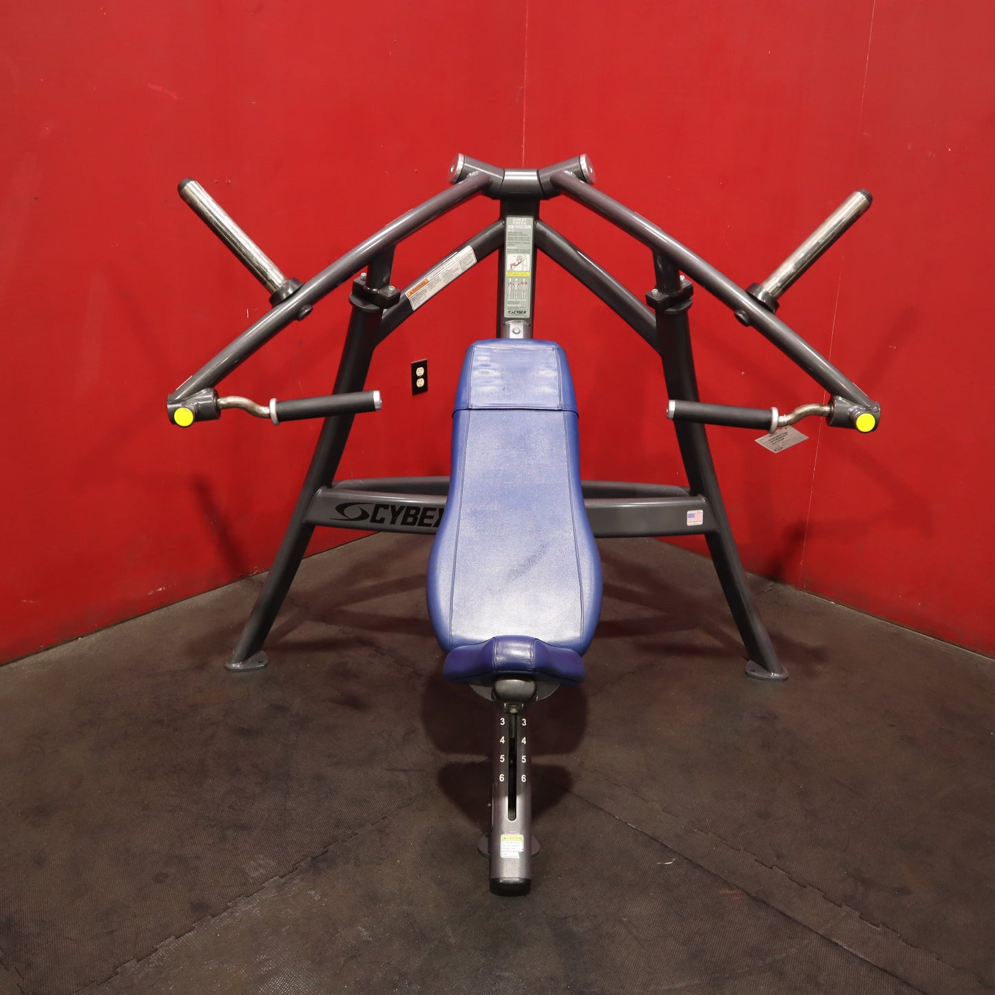 Cybex Plate Loaded Incline Chest Press (Refurbished)