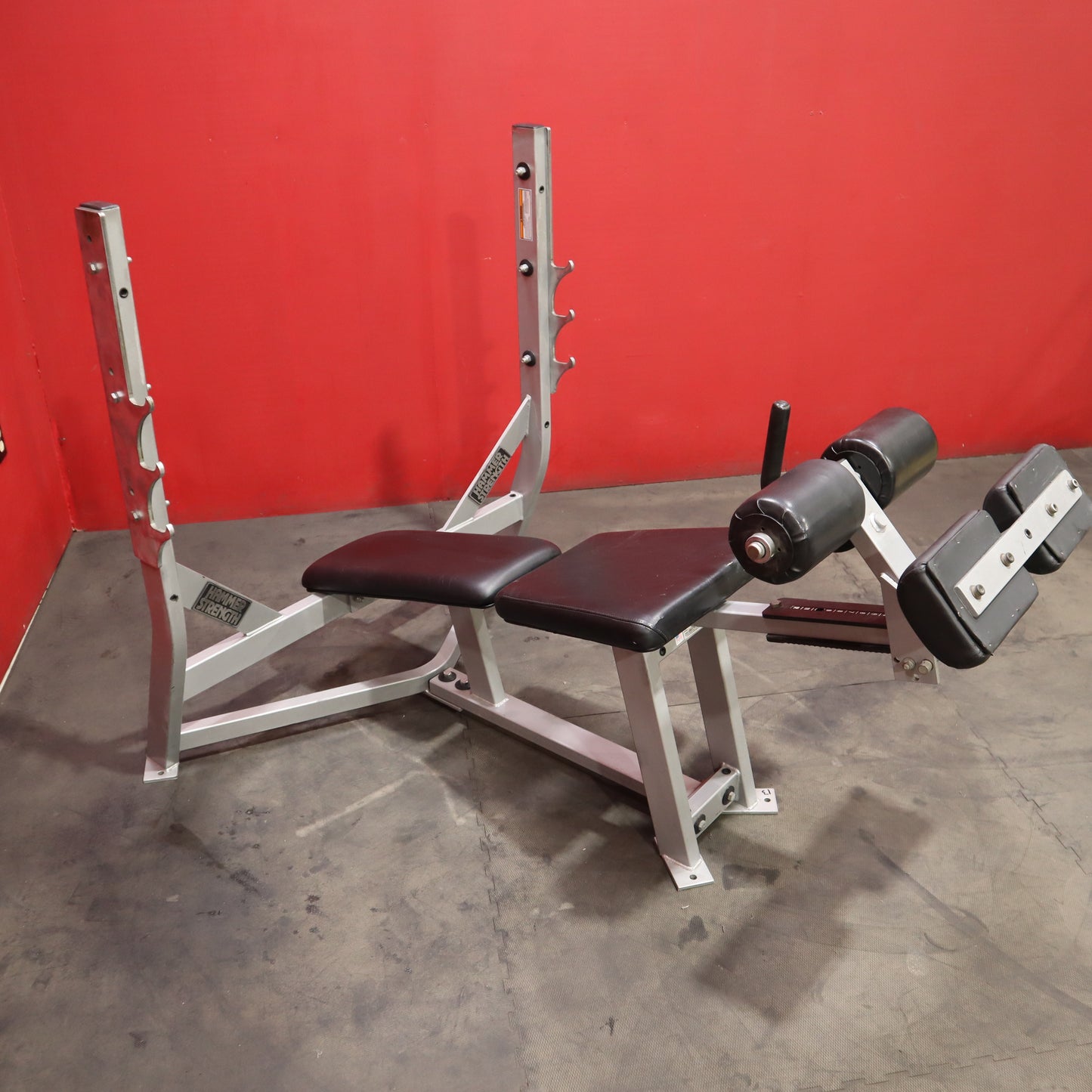 Inventario entrante: Banco incline Olympic incline Bench Press (usado)