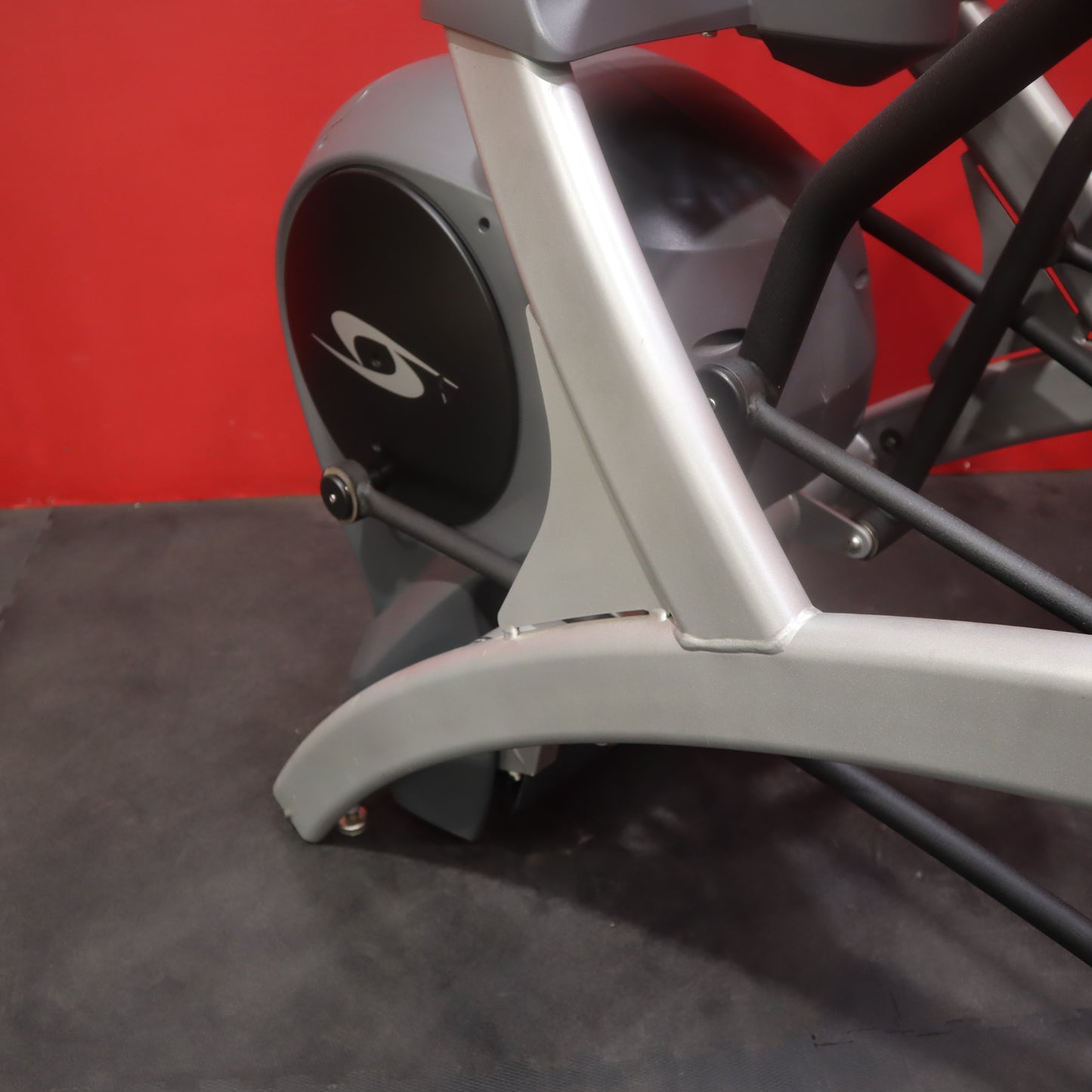 Cybex 625AT Arc Trainer (Refurbished)