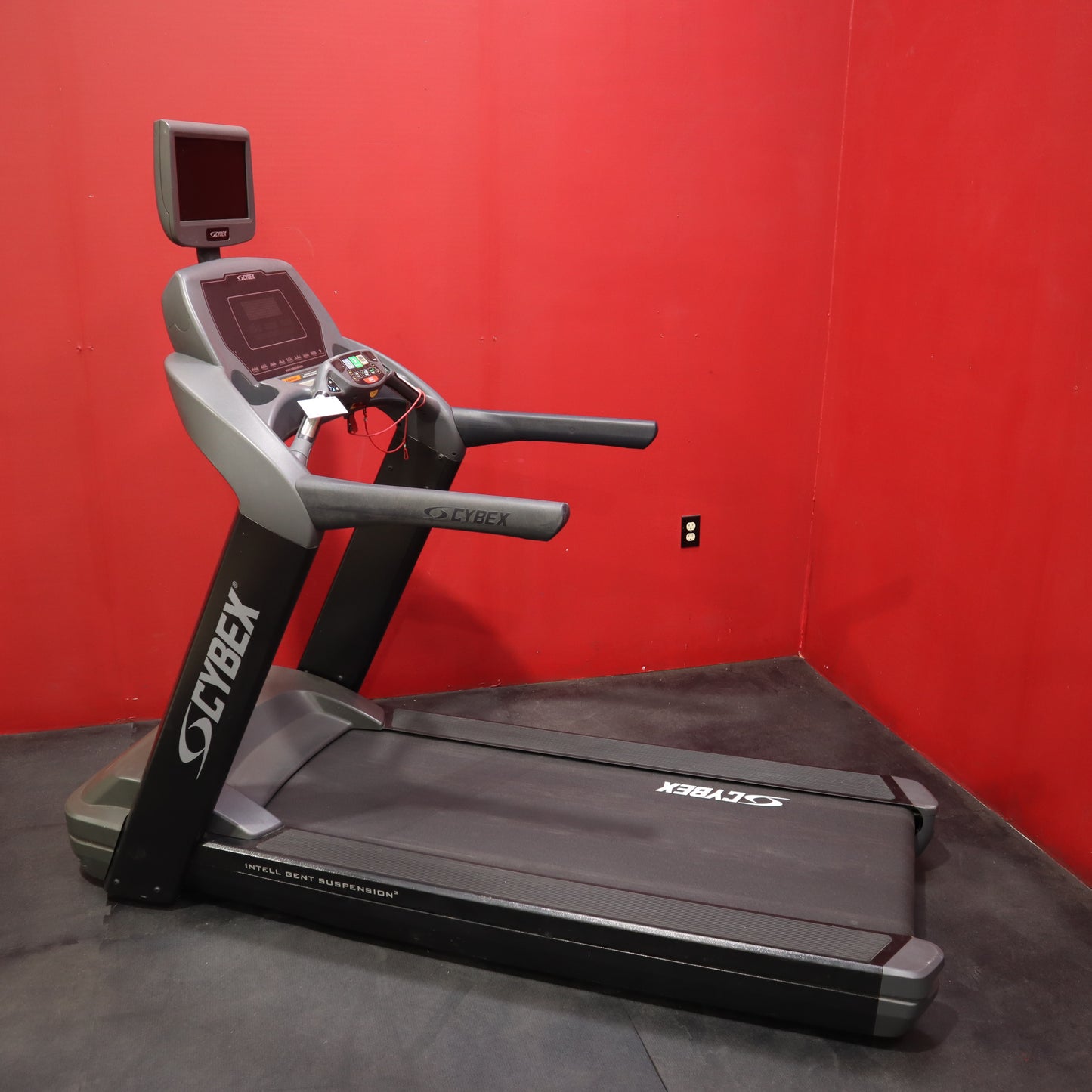 Cybex 625T Treadmill (Used)