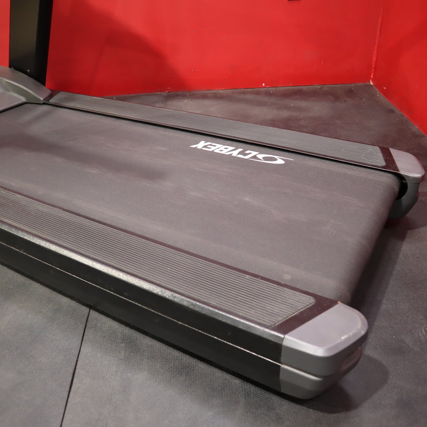 Cybex 625T Treadmill (Used)