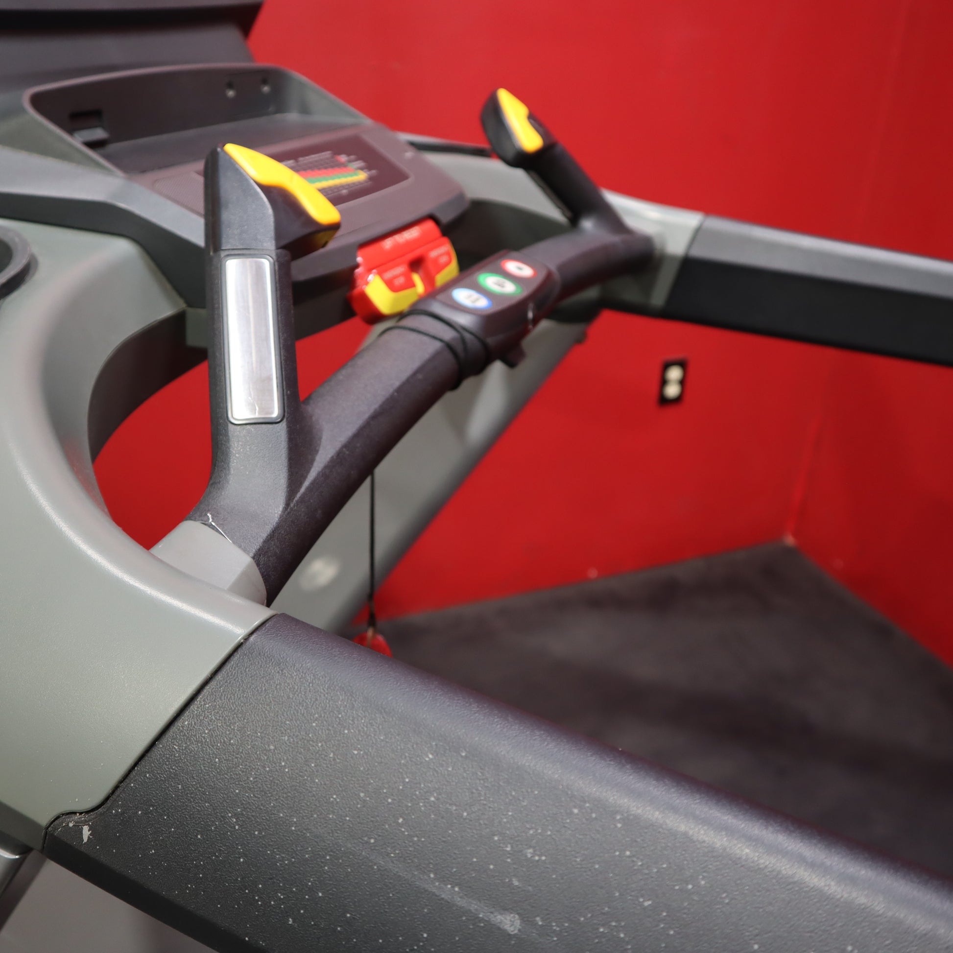 Matrix T5x Treadmill (Newer Console) (Remanufactured)