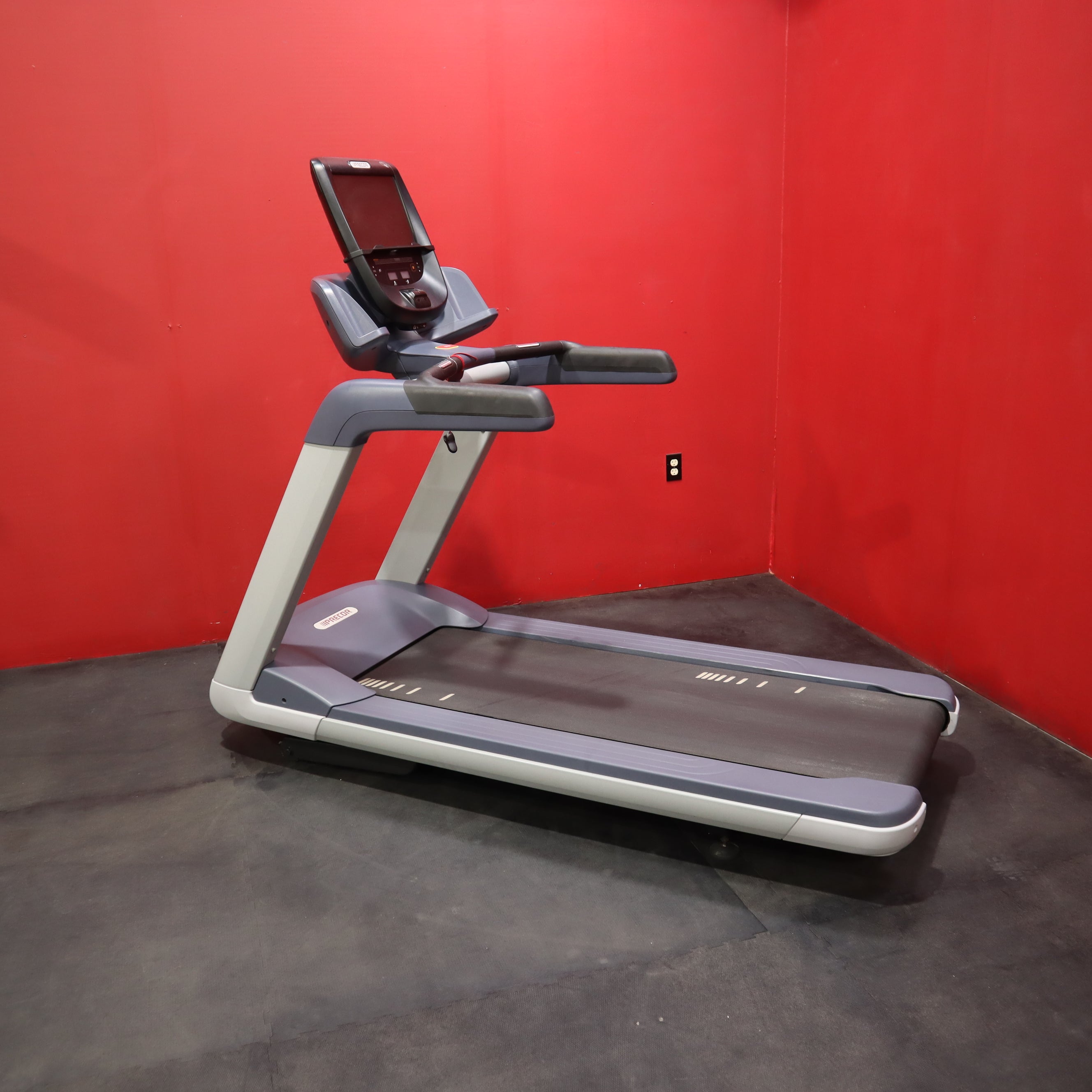 Precor trm 731 discount treadmill