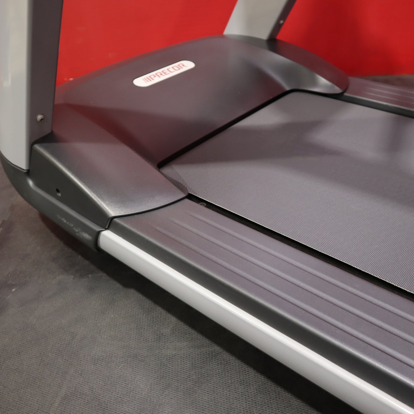 Precor TRM 781 Treadmill w/P82 Touchscreen Console (Refurbished)