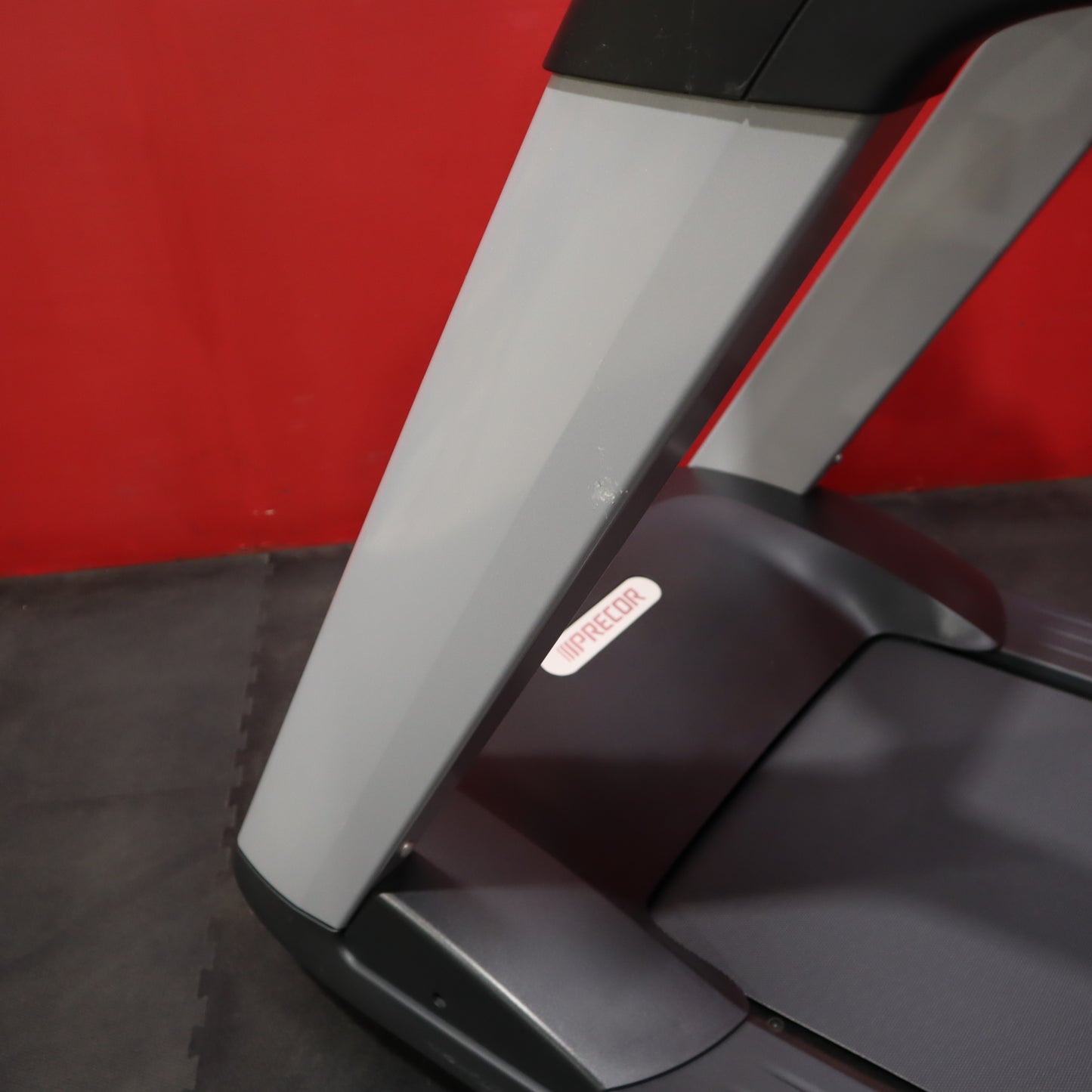 Precor TRM 781 Treadmill w/P82 Touchscreen Console (Refurbished)
