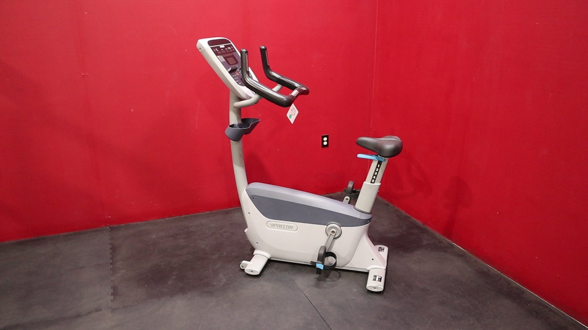 Precor UBK 835 Upright Bike w/P30 Console (Remanufactured)