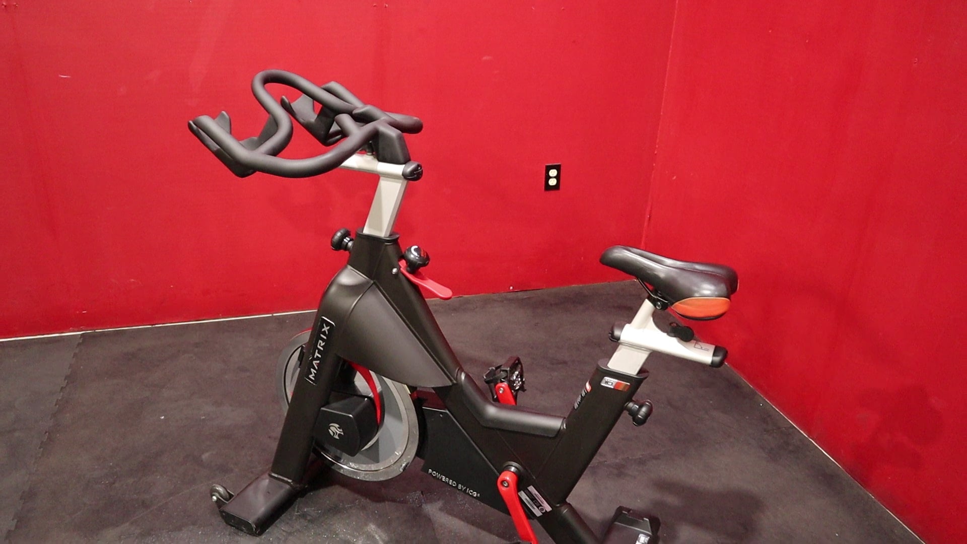 Matrix IC3 Indoor Cycle (Reacondicionado)
