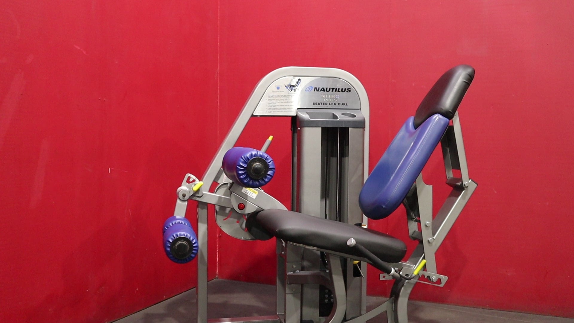 Nautilus Nitro Plus Seated Leg Curl (Remanufactured)