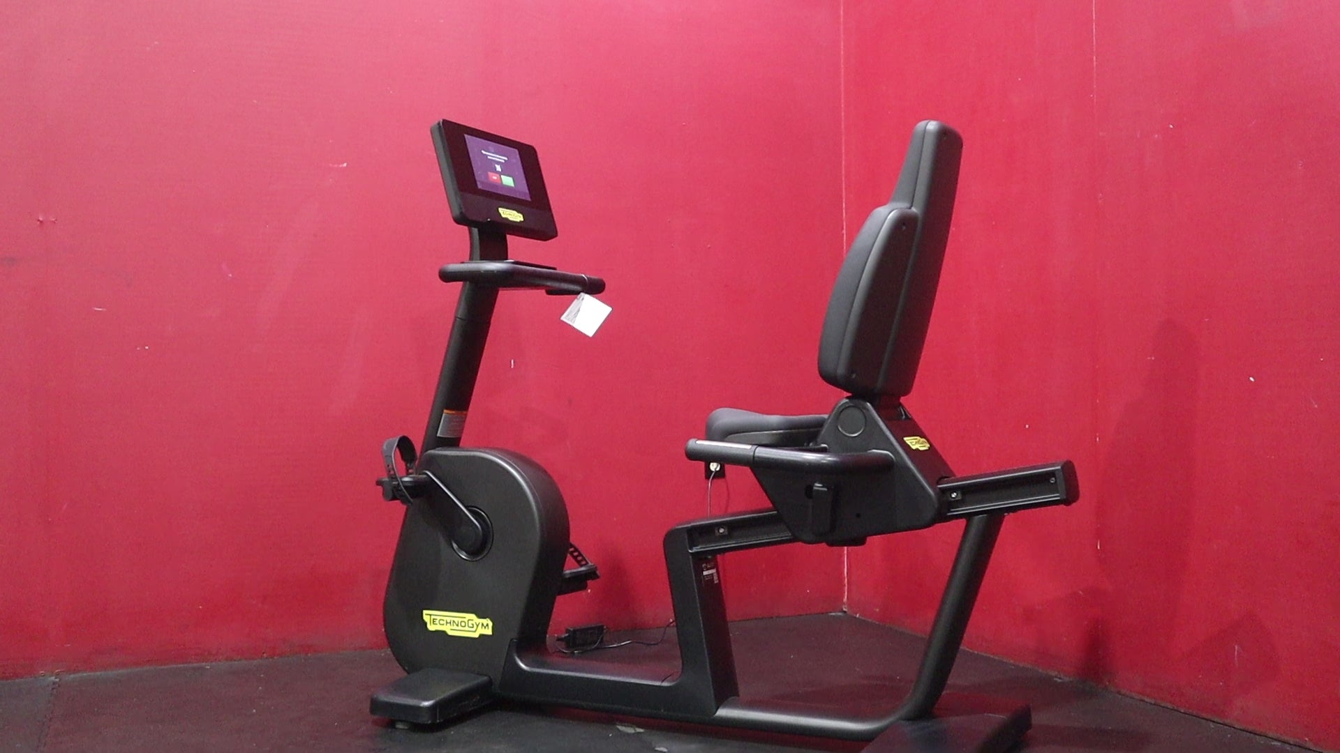 Technogym Excite Live 10" Recumbent Bike (Remanufactured)