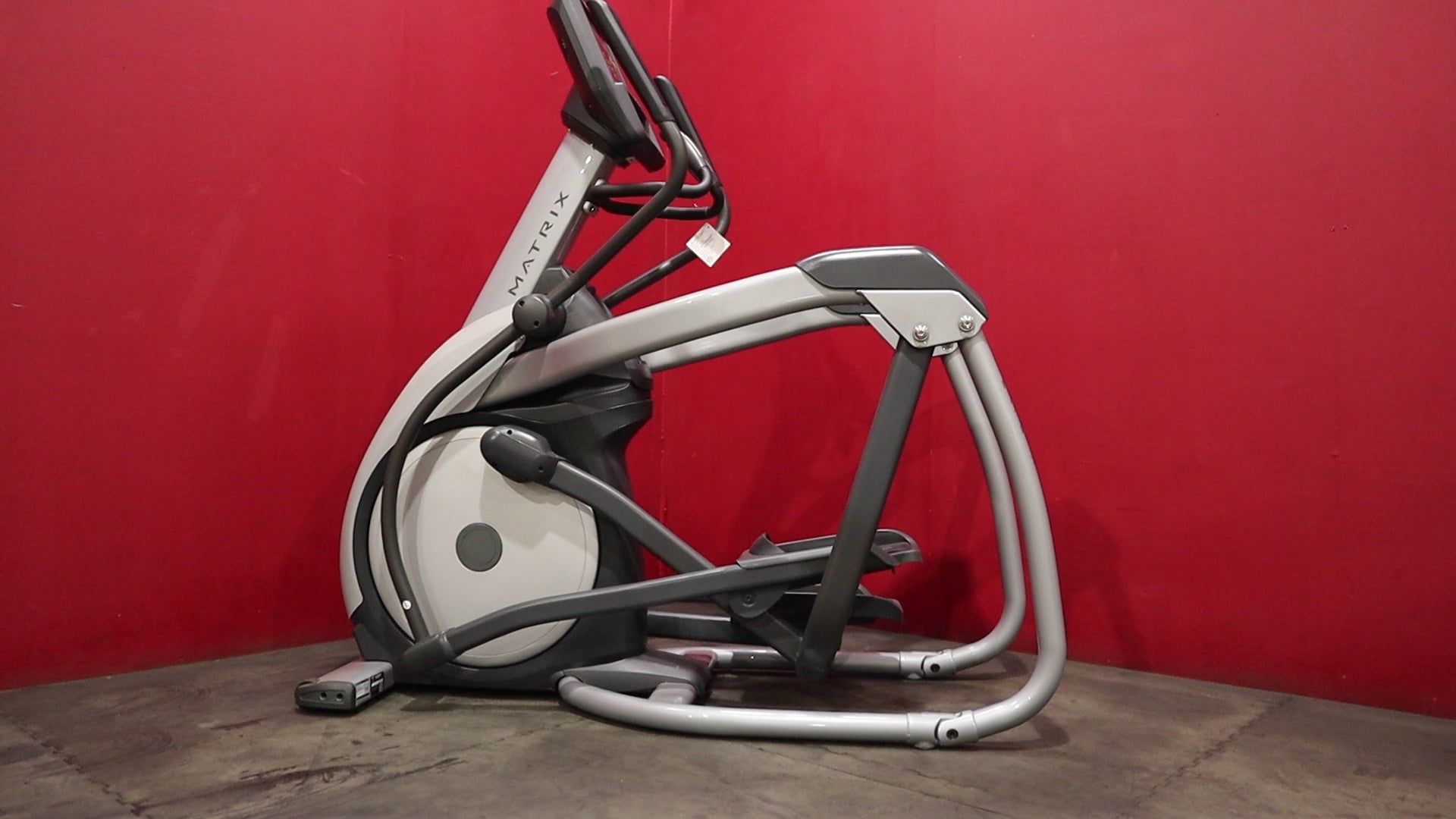 Matrix E-5x Suspension Elliptical Trainer (Remanufactured)