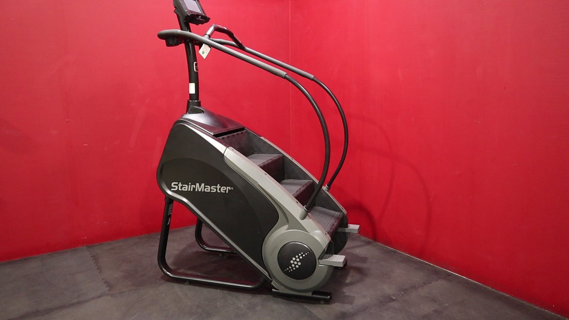StairMaster SM5 StepMill w/10" TSE-1 Display (Remanufactured)