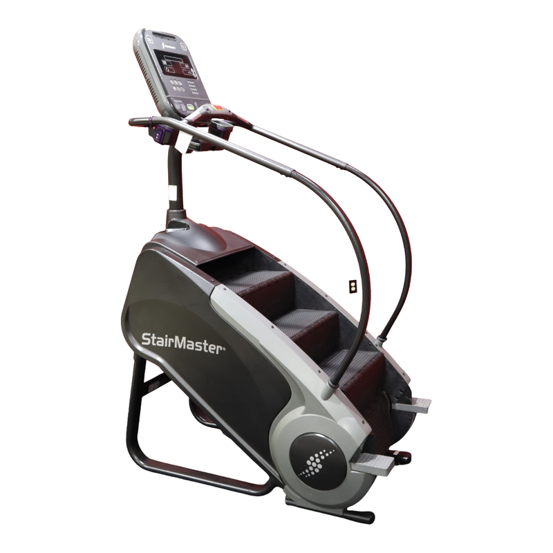 Stairmaster 8 Series 8G Gauntlet (Remanufactured) — transparent background