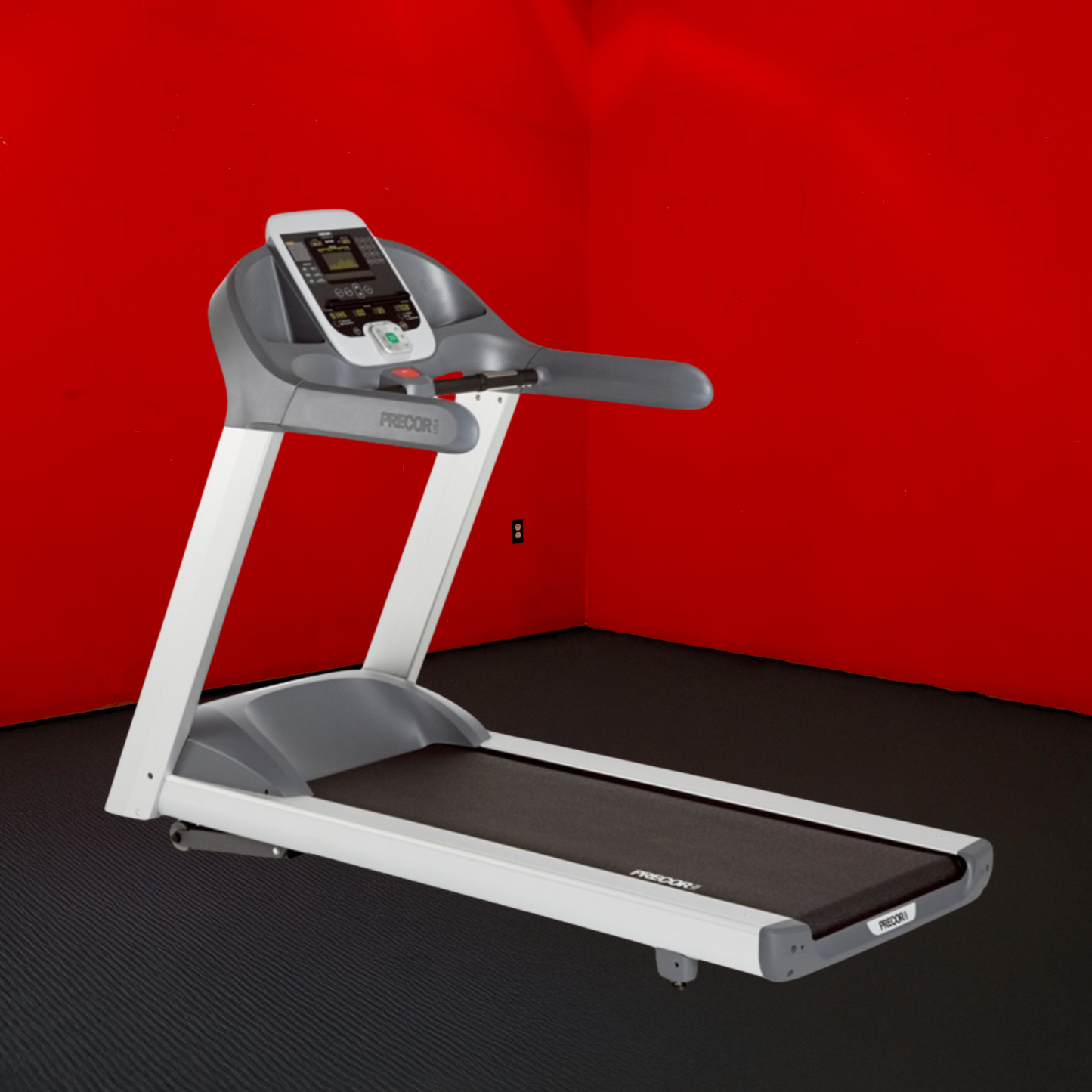 Precor 946i Experience Treadmill (Remanufactured)