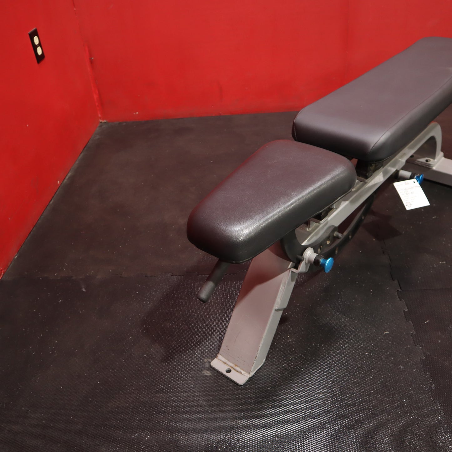 Adjustable Bench (Refurbished)