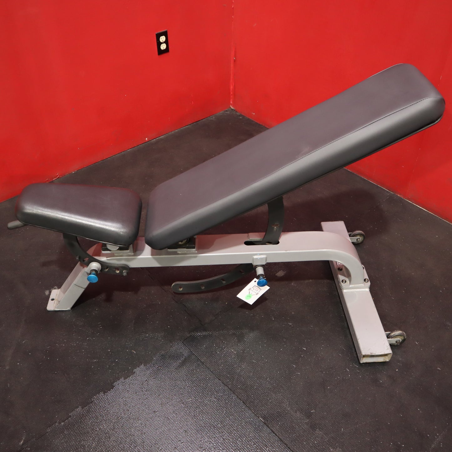 Adjustable Bench (Refurbished)