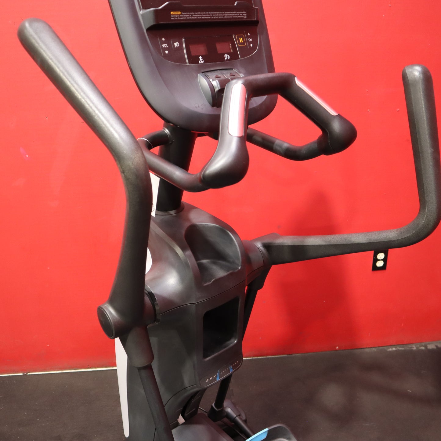 Precor EFX 865 Total Body Elliptical Trainer w/ P62 Display (Refurbished)