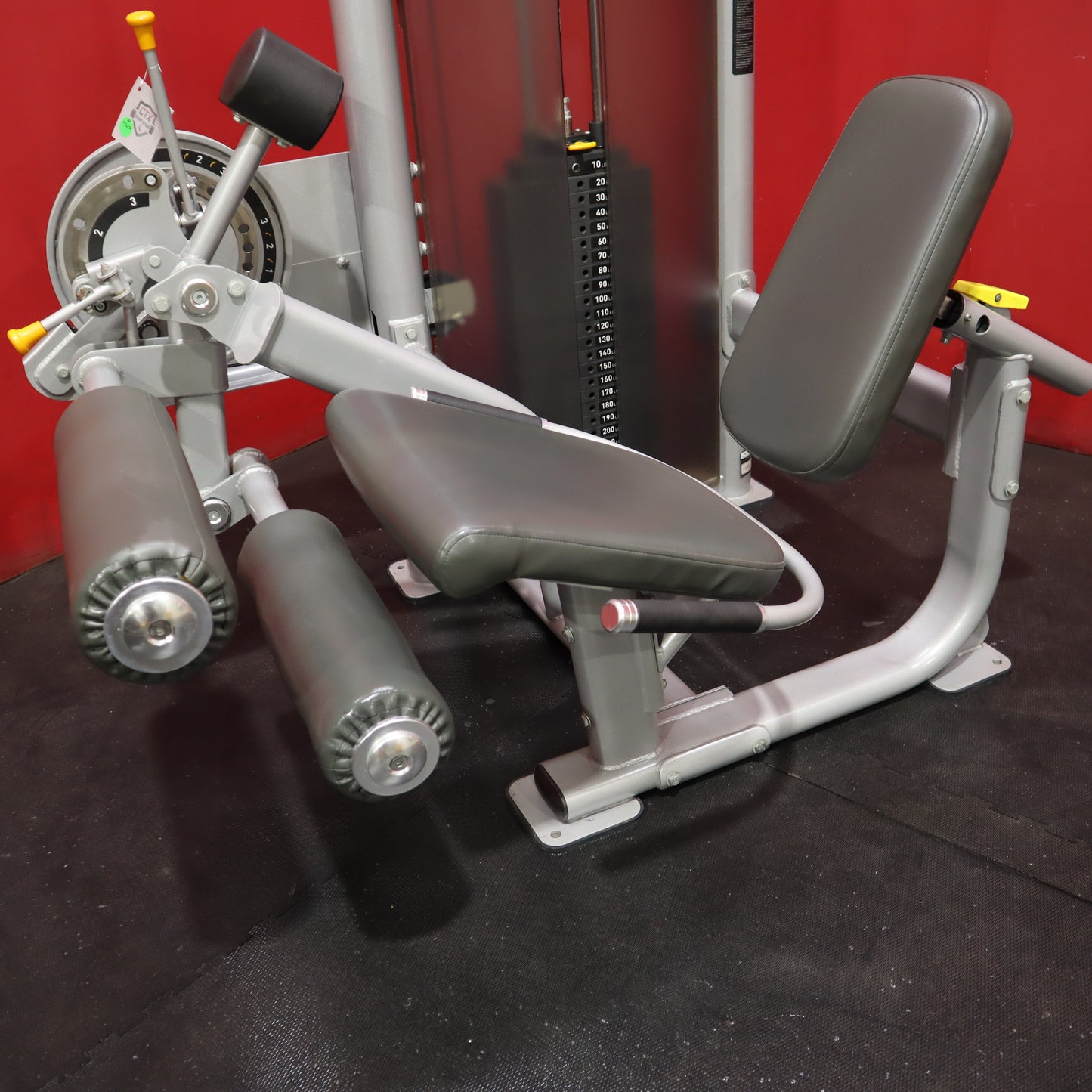 Precor Vitality Series Leg Extension Leg Curl 20031 (Refurbished)