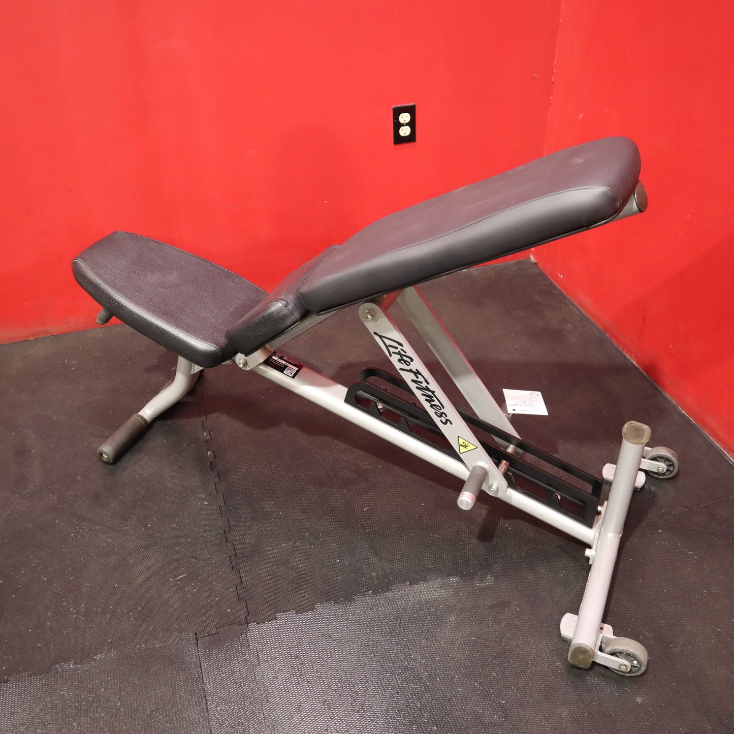 Life Fitness Multi Adjust Bench (Used)