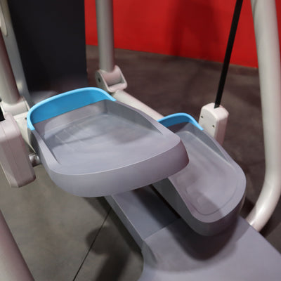 Precor AMT-12 885 Adaptive Motion Trainer w/ P80 Consola (Reacondicionado)