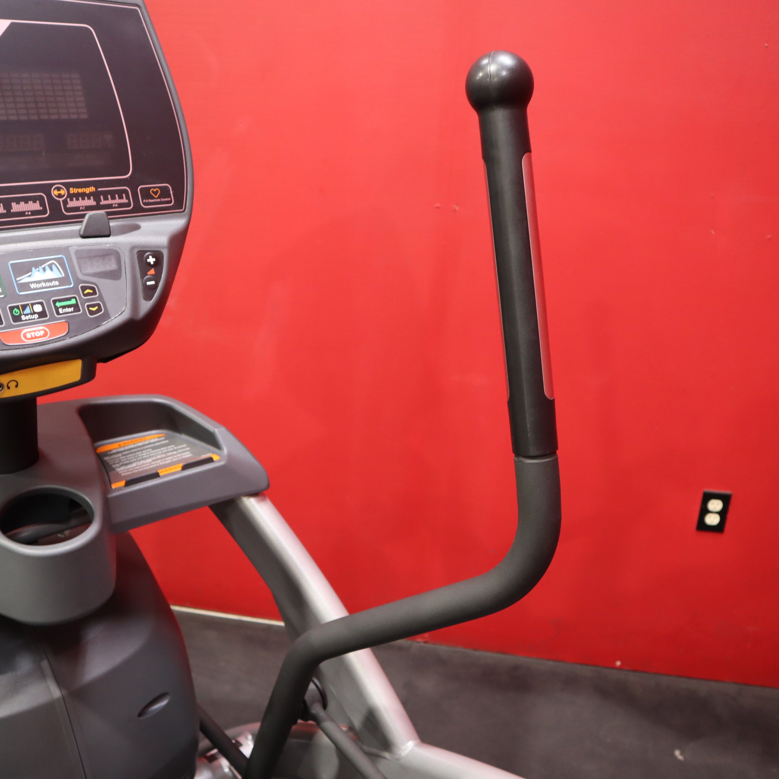 Cybex arc trainer 770at hot sale