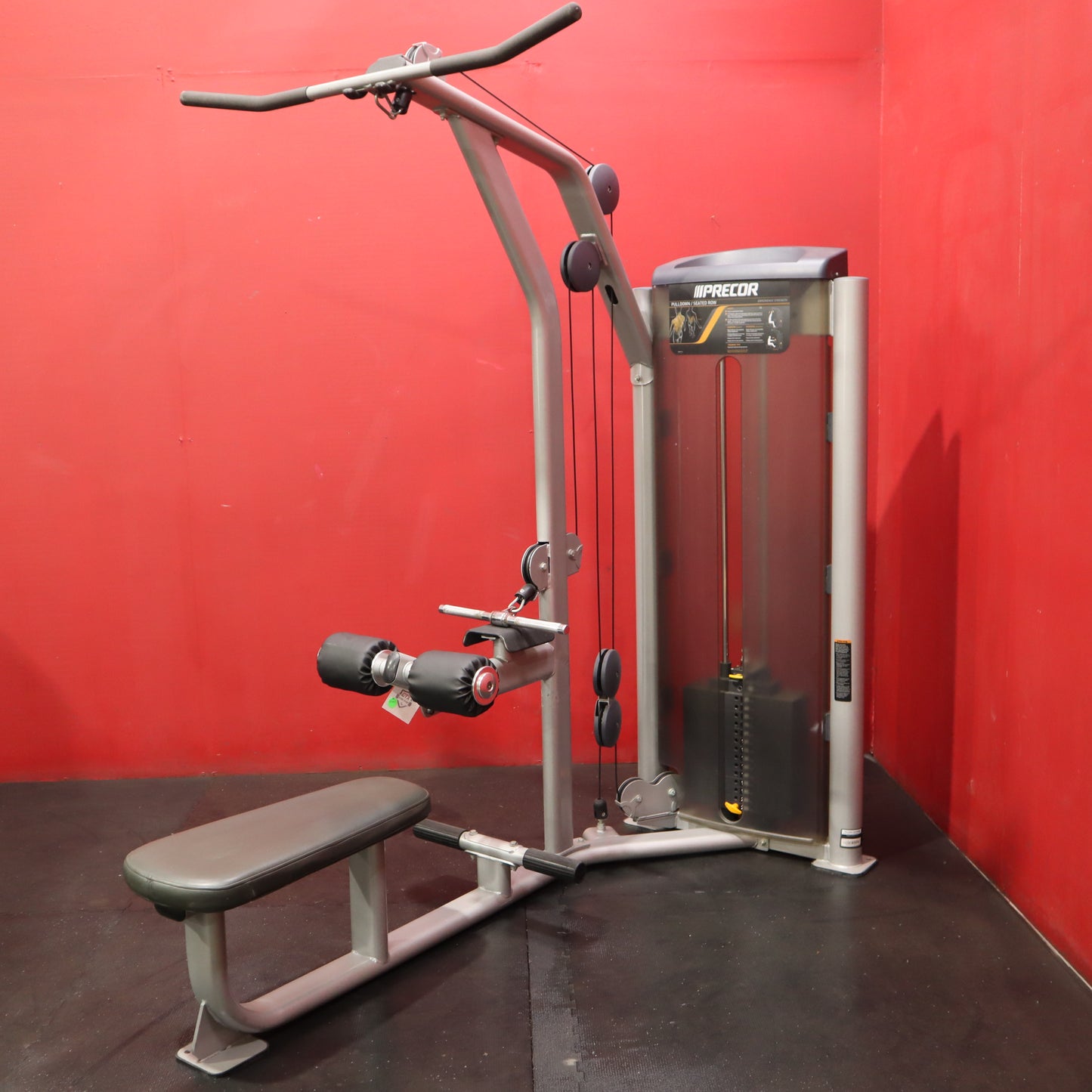 Precor Vitality Series Lat Pulldown / Row (Refurbished)