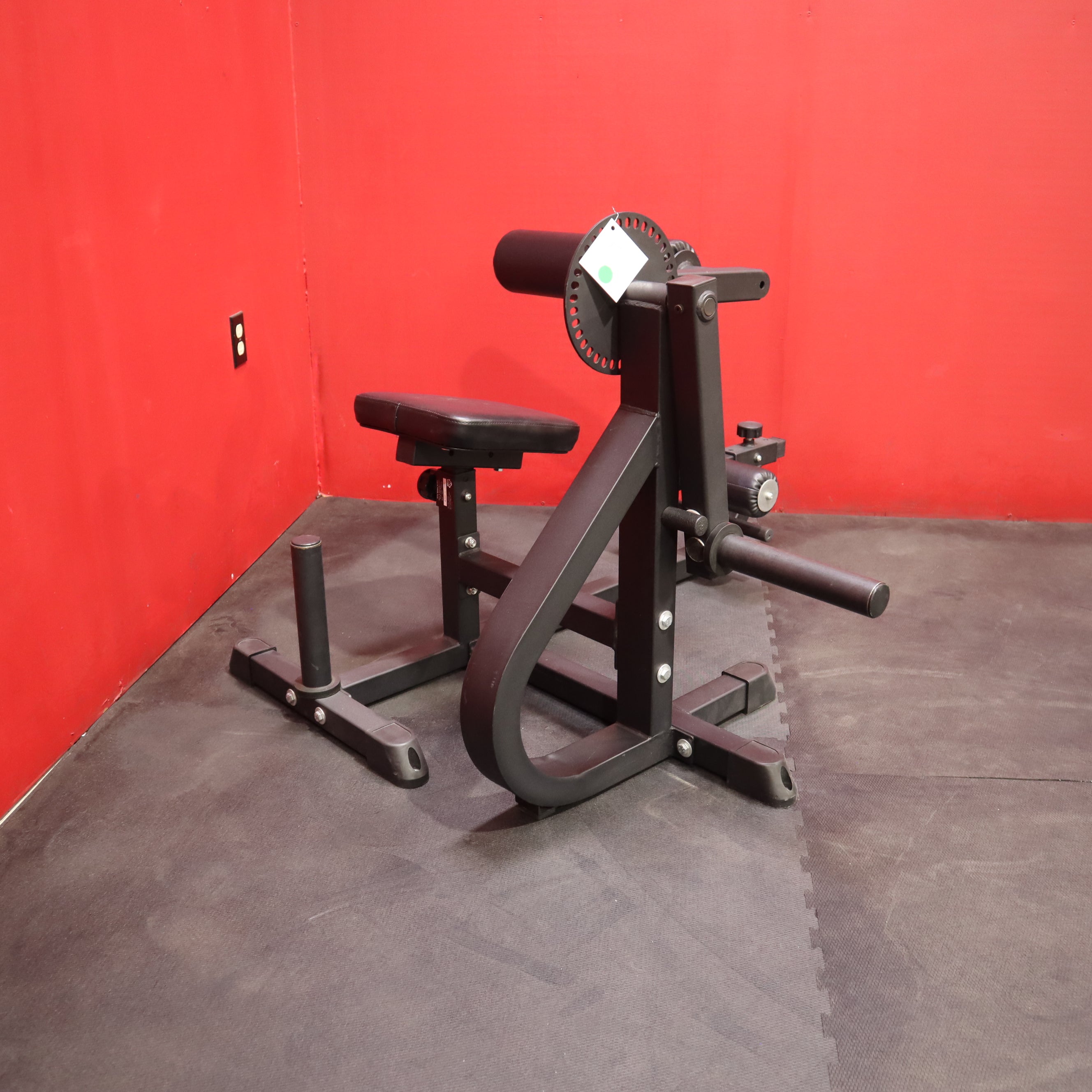 Titan Fitness Seated Ab Back Extension Machine Refurbished