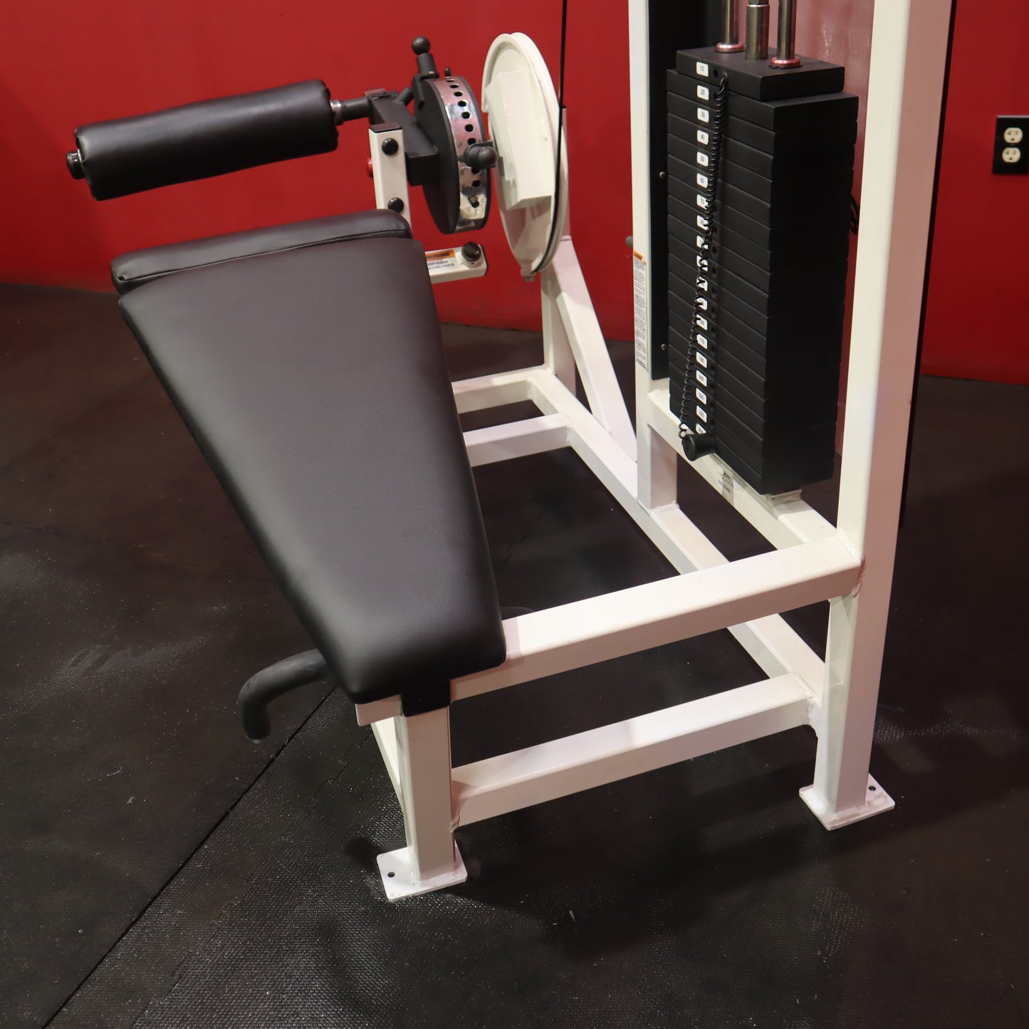 Life Fitness Prone Leg Curl (Refurbished)