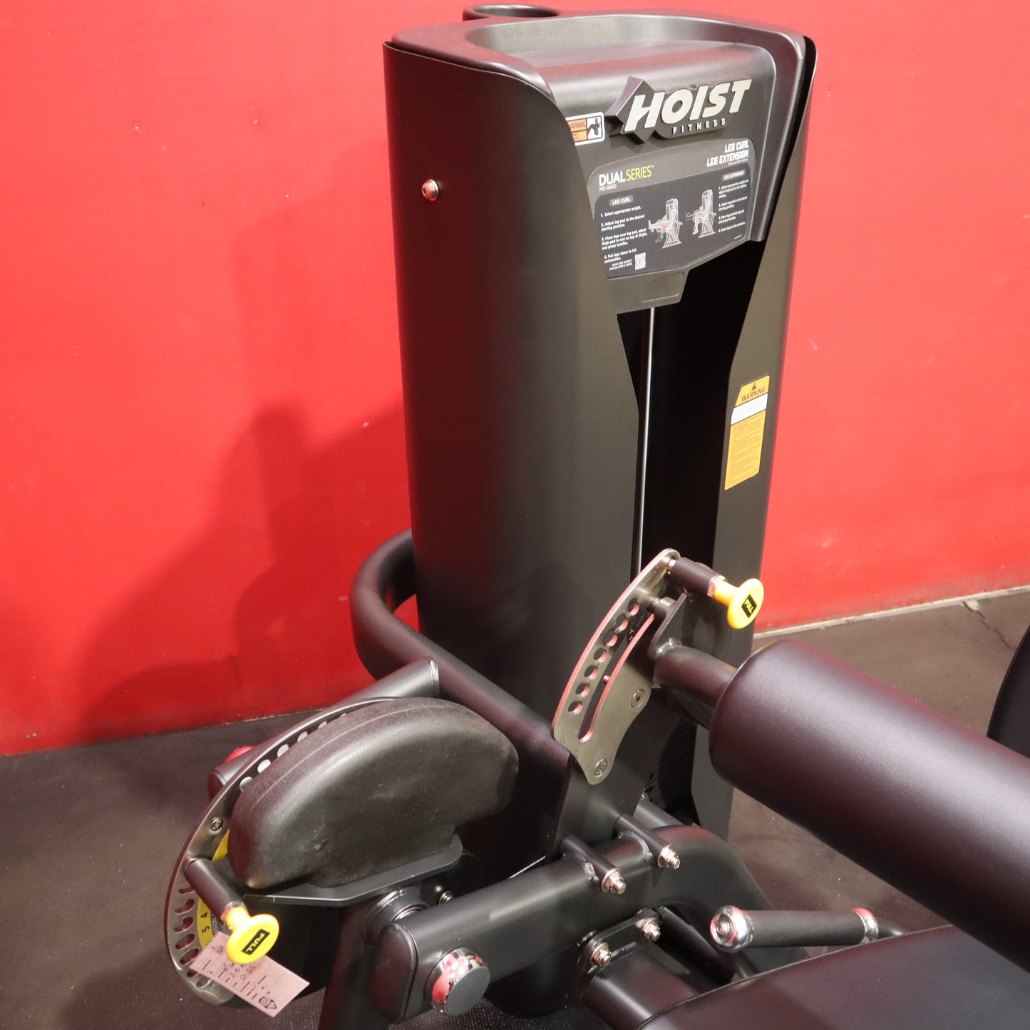 Hoist Fitness HD-3400 Dual Leg Extension/Leg Curl (Refurbished)