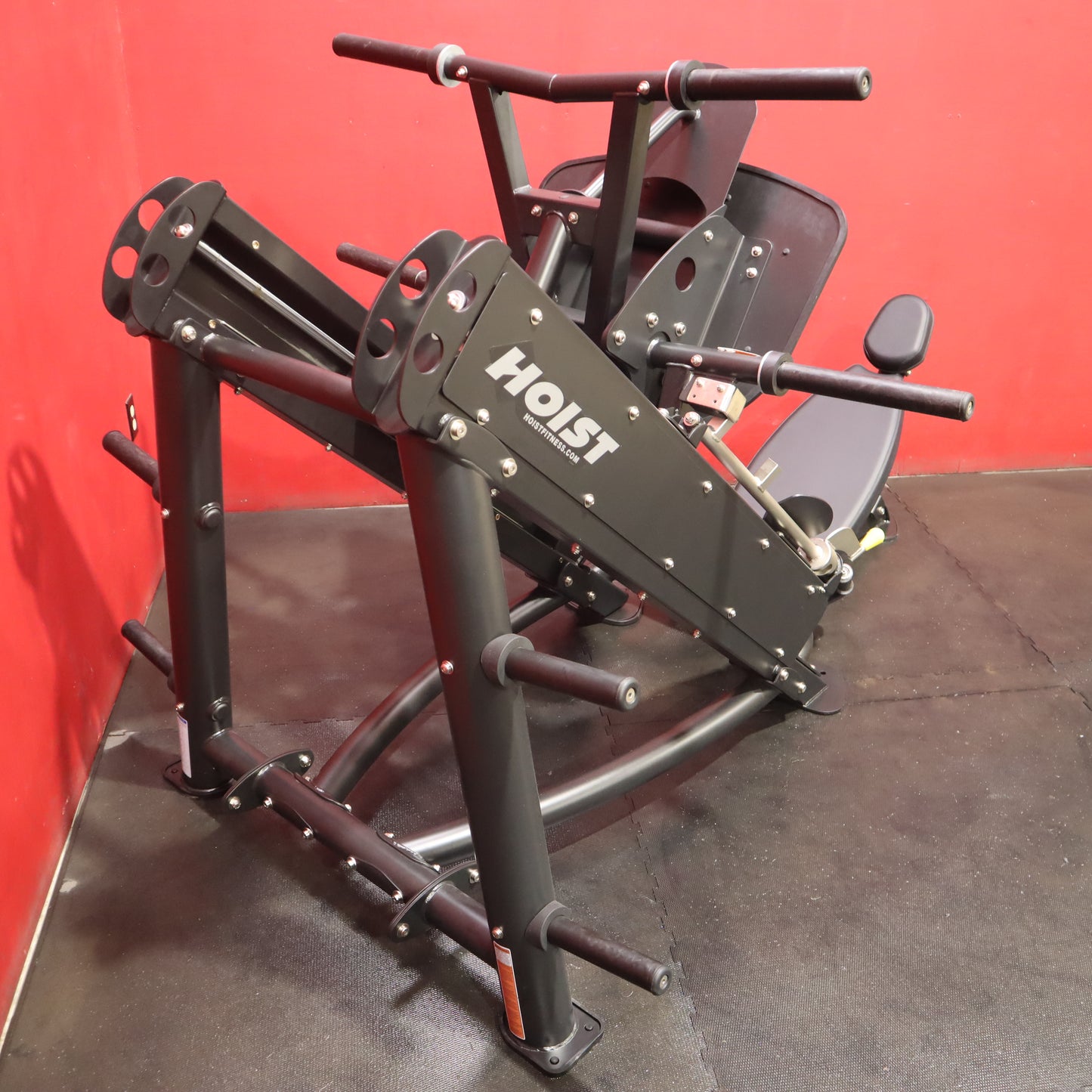 Hoist Linear Leg Press (Refurbished)