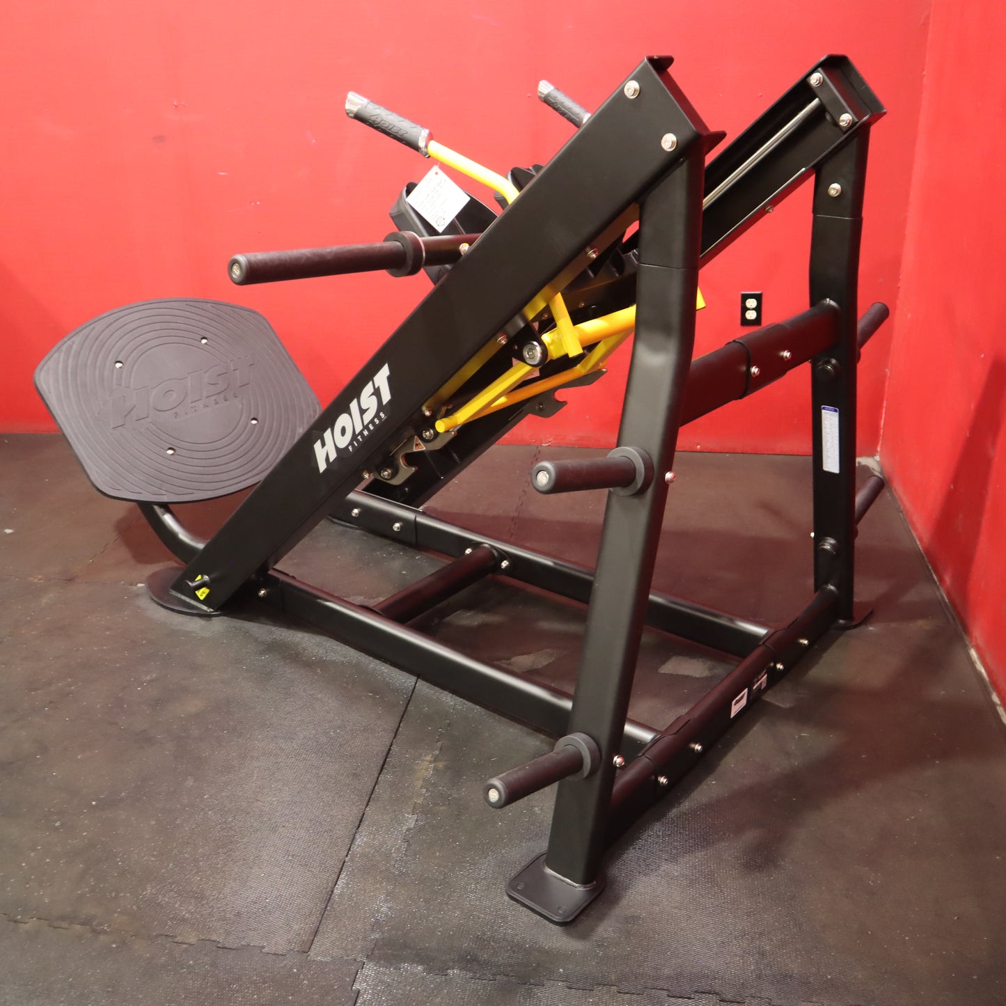 Hoist HD Strength Machine Bundle (Refurbished)