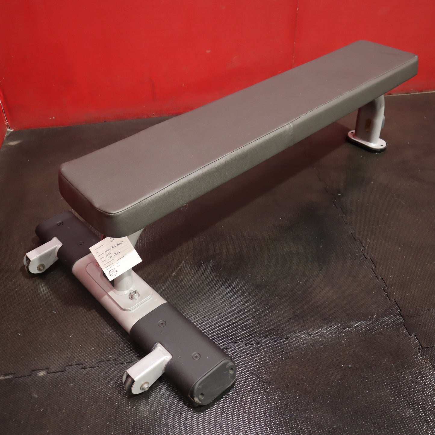 Precor Flat Bench (Refurbished)