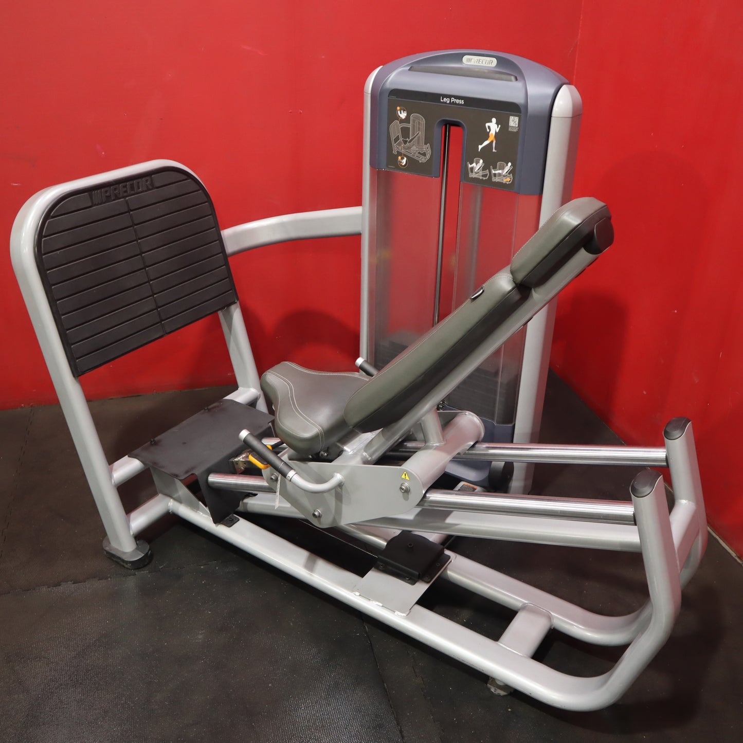 Precor Discovery Series Leg Press (Refurbished)