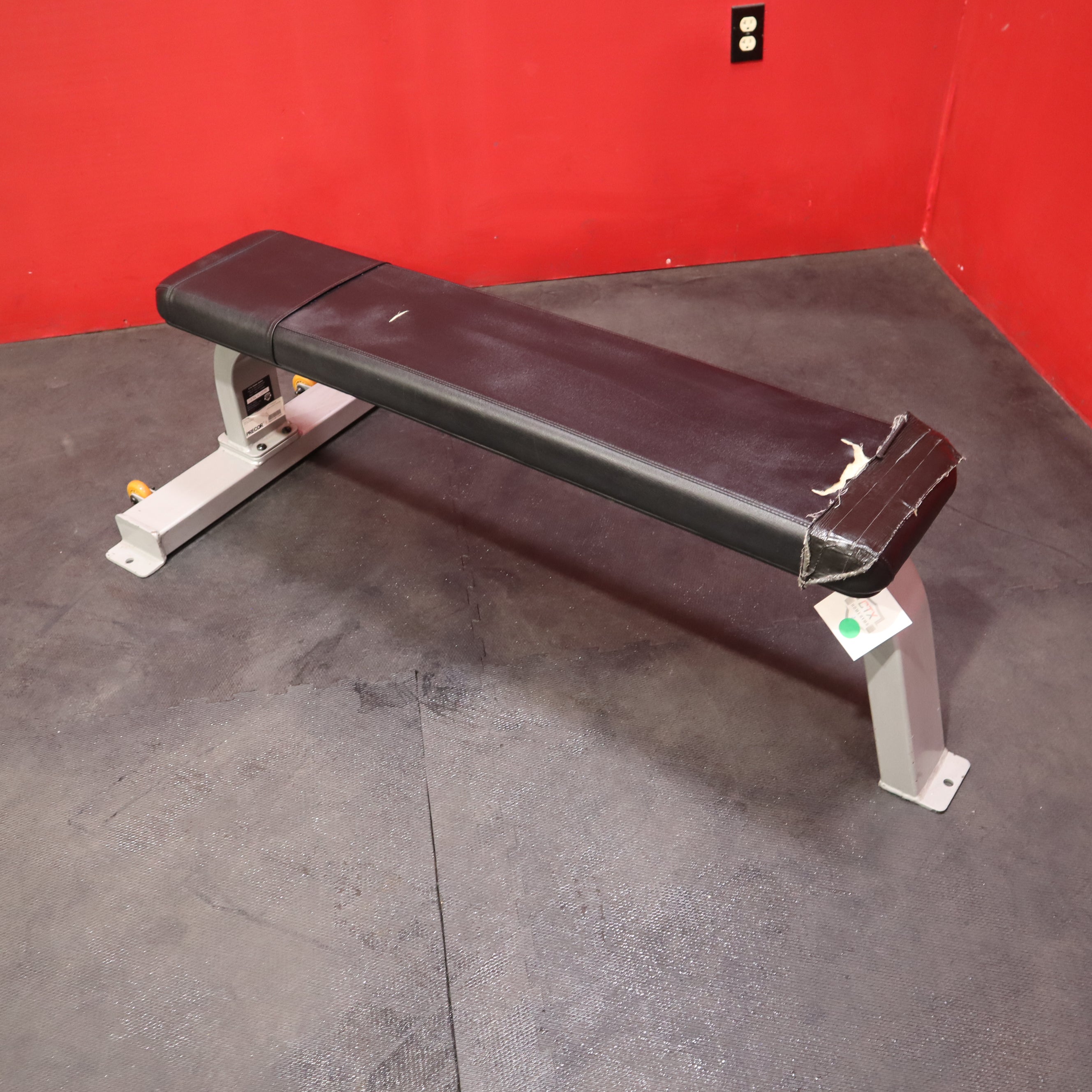 Precor Icarian Flat Bench Used CTX Home Gyms