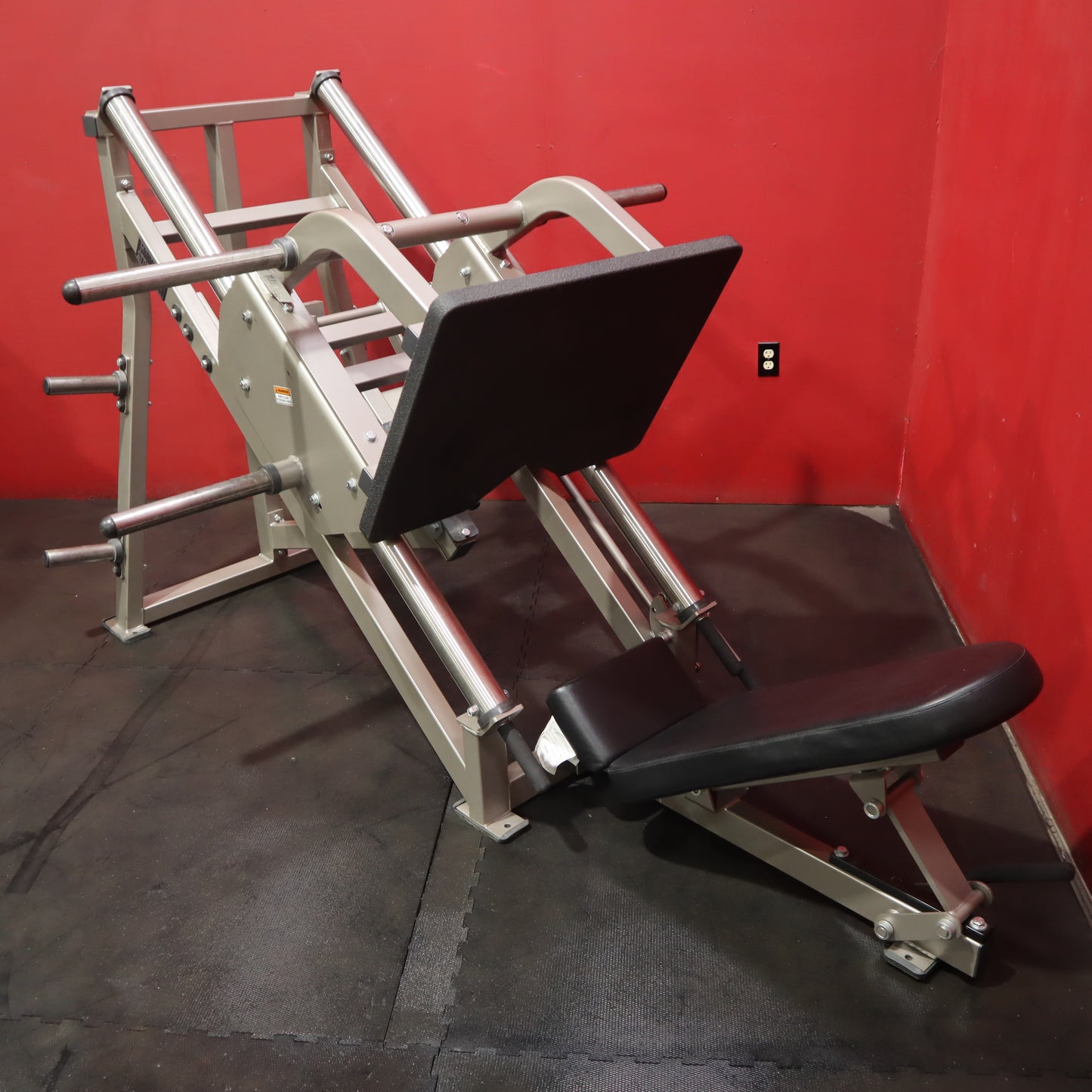 Hammer Strength Linear Leg Press (Refurbished)