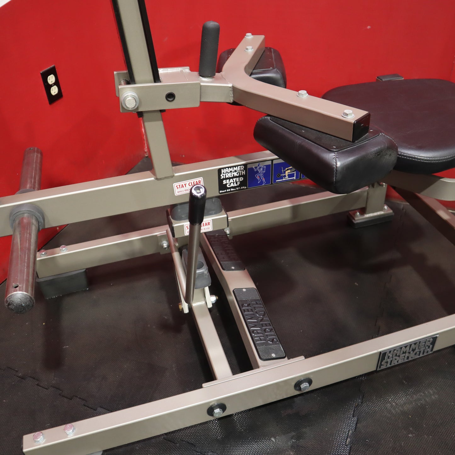 Hammer Strength Seated Calf (Refurbished)