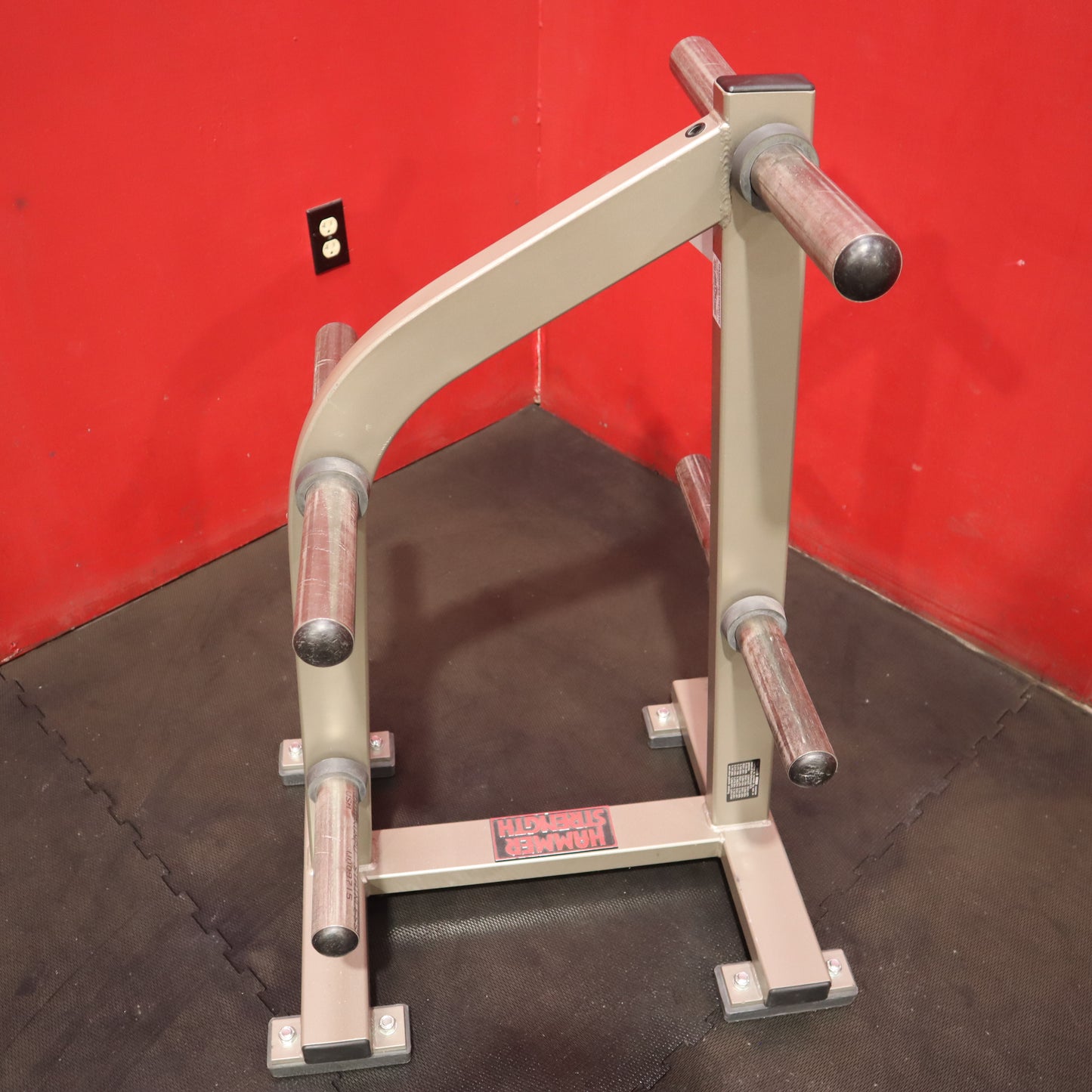 Hammer Strength Weight Plate Tree (Refurbished)