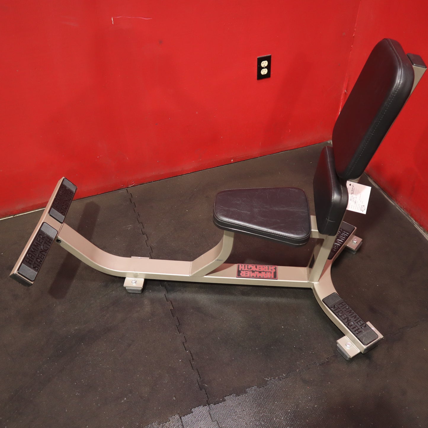 Hammer Strength Utility Bench (Refurbished)