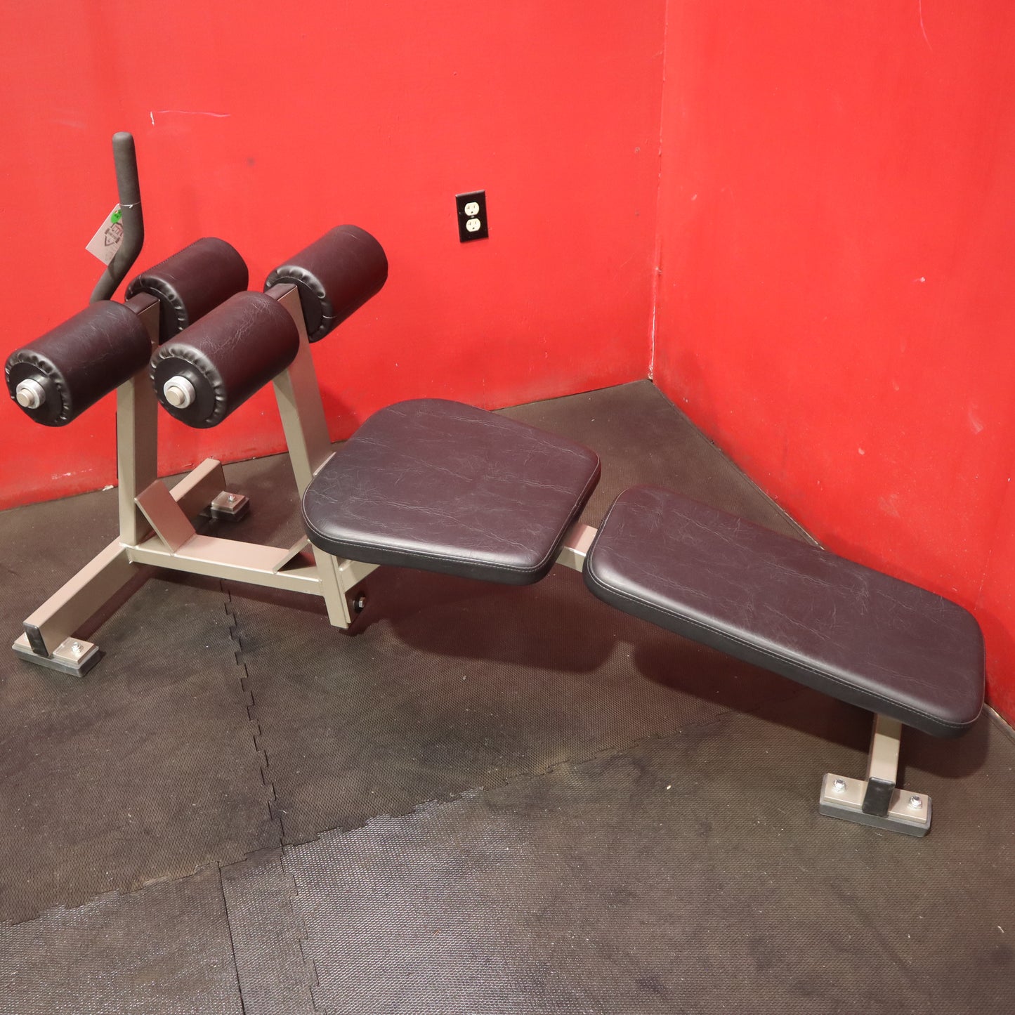 Hammer Strength Decline/Abdominal Bench (Refurbished)