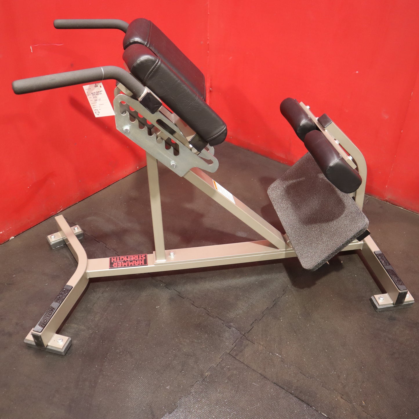 Hammer Strength Back Extension (Refurbished)