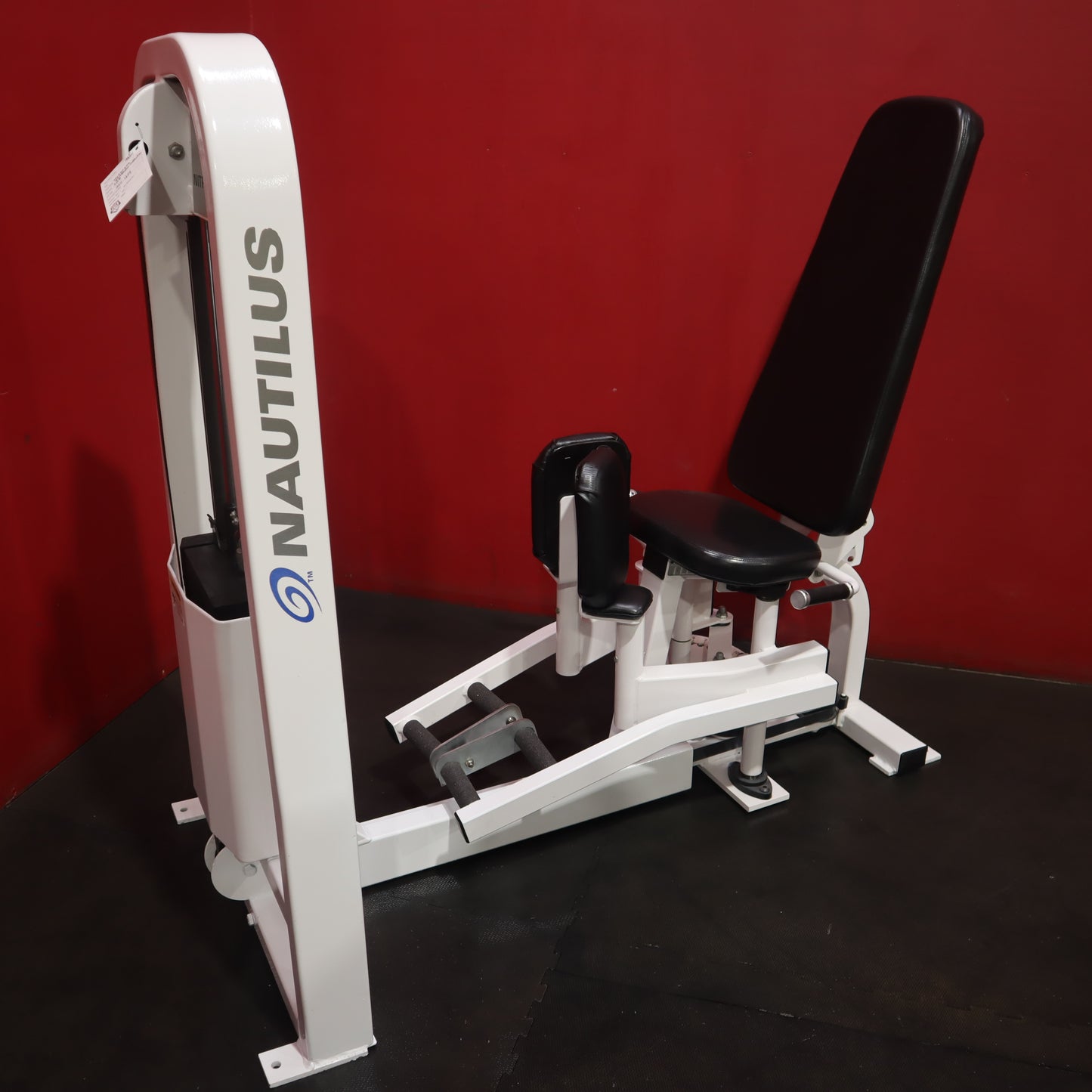 Nautilus Nitro Hip Abduction/Adduction (Refurbished)