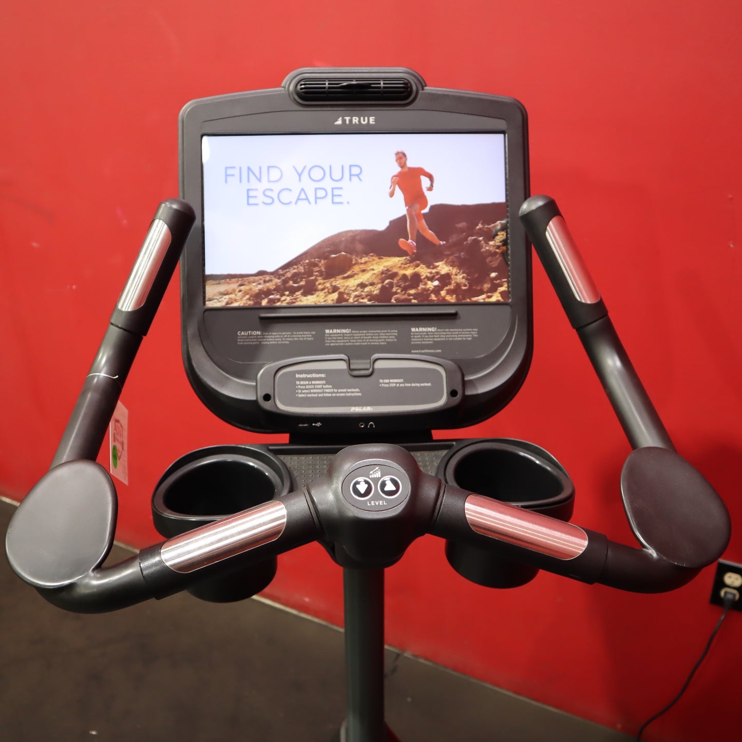 True C900 Upright Bike (Refurbished)