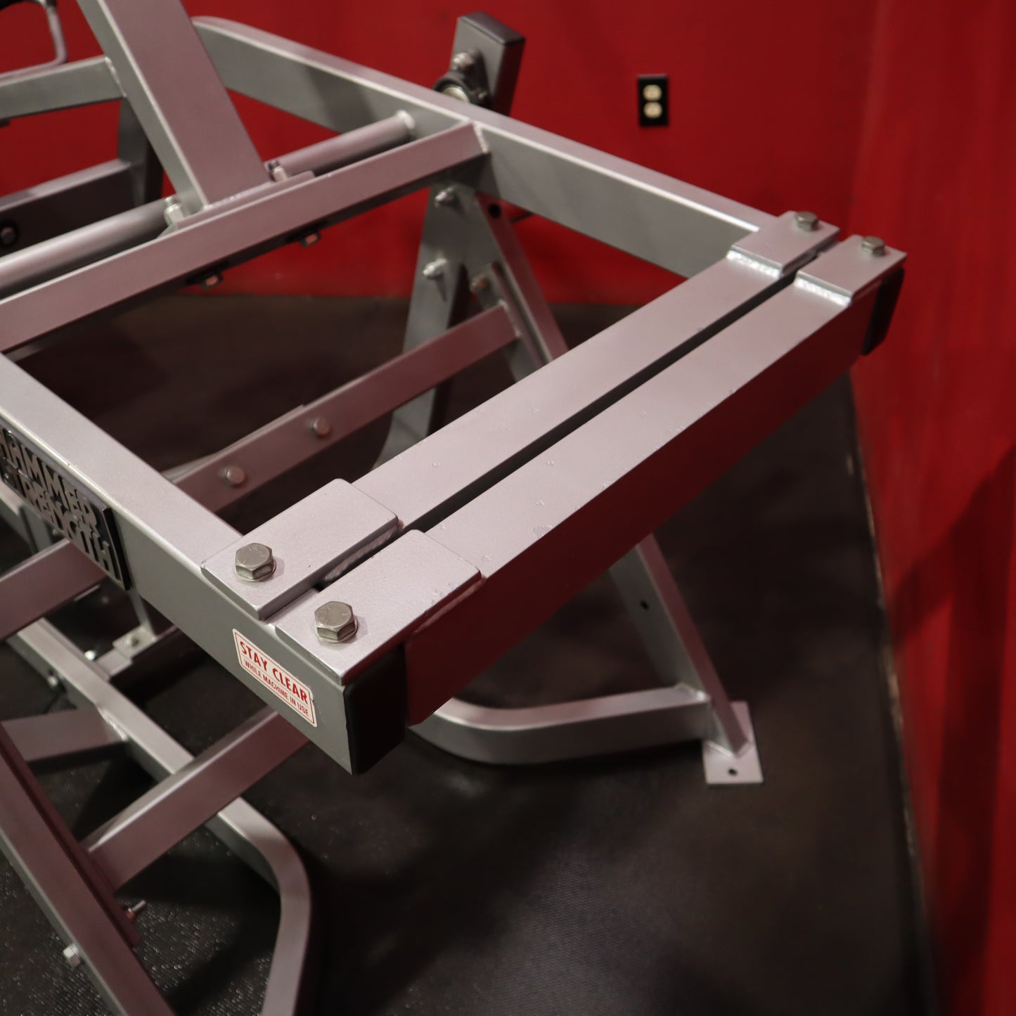 Hammer Strength V Squat (Refurbished)